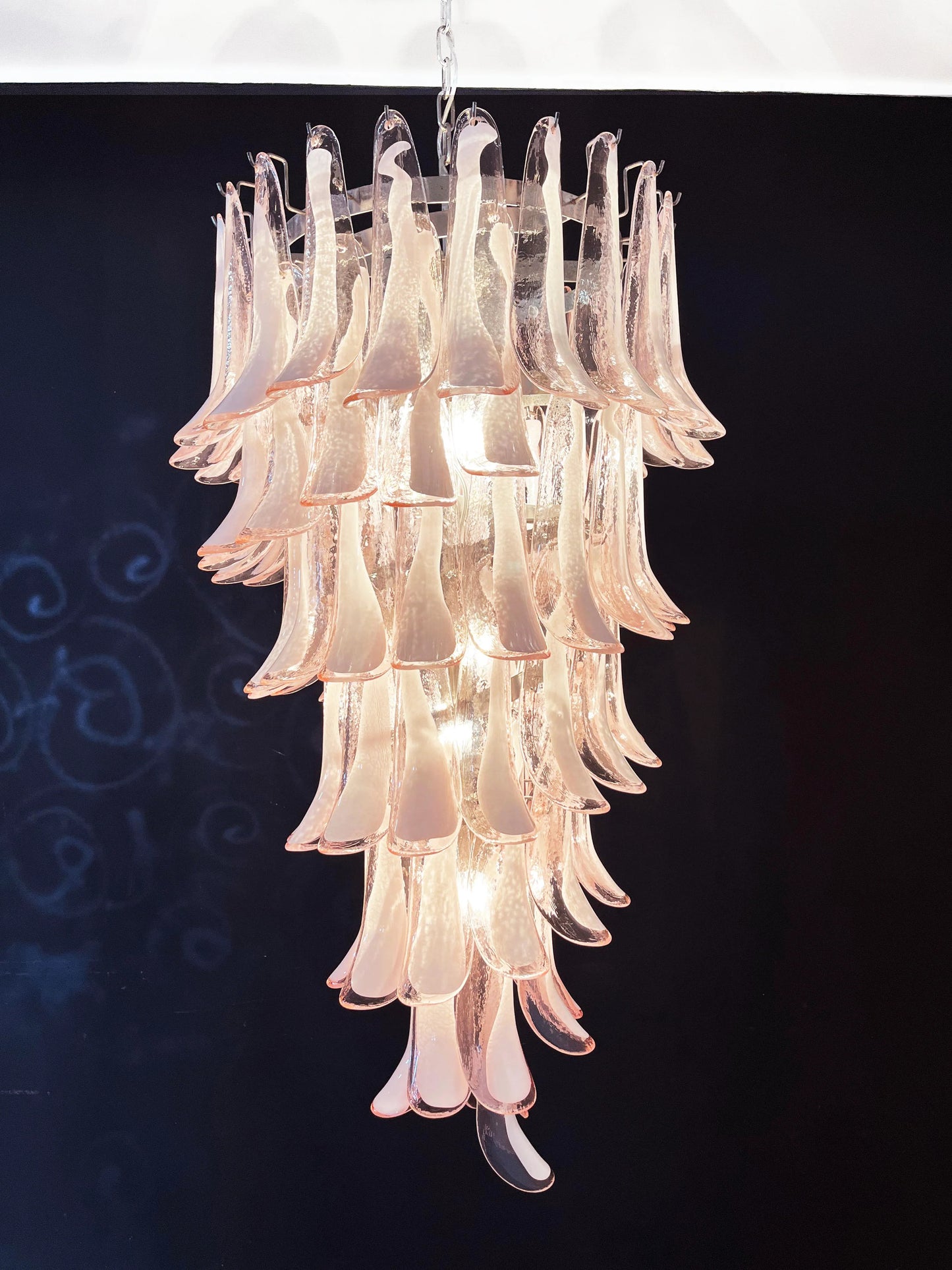 Petals Spiral Murano Pink Chandelier - Nuvé