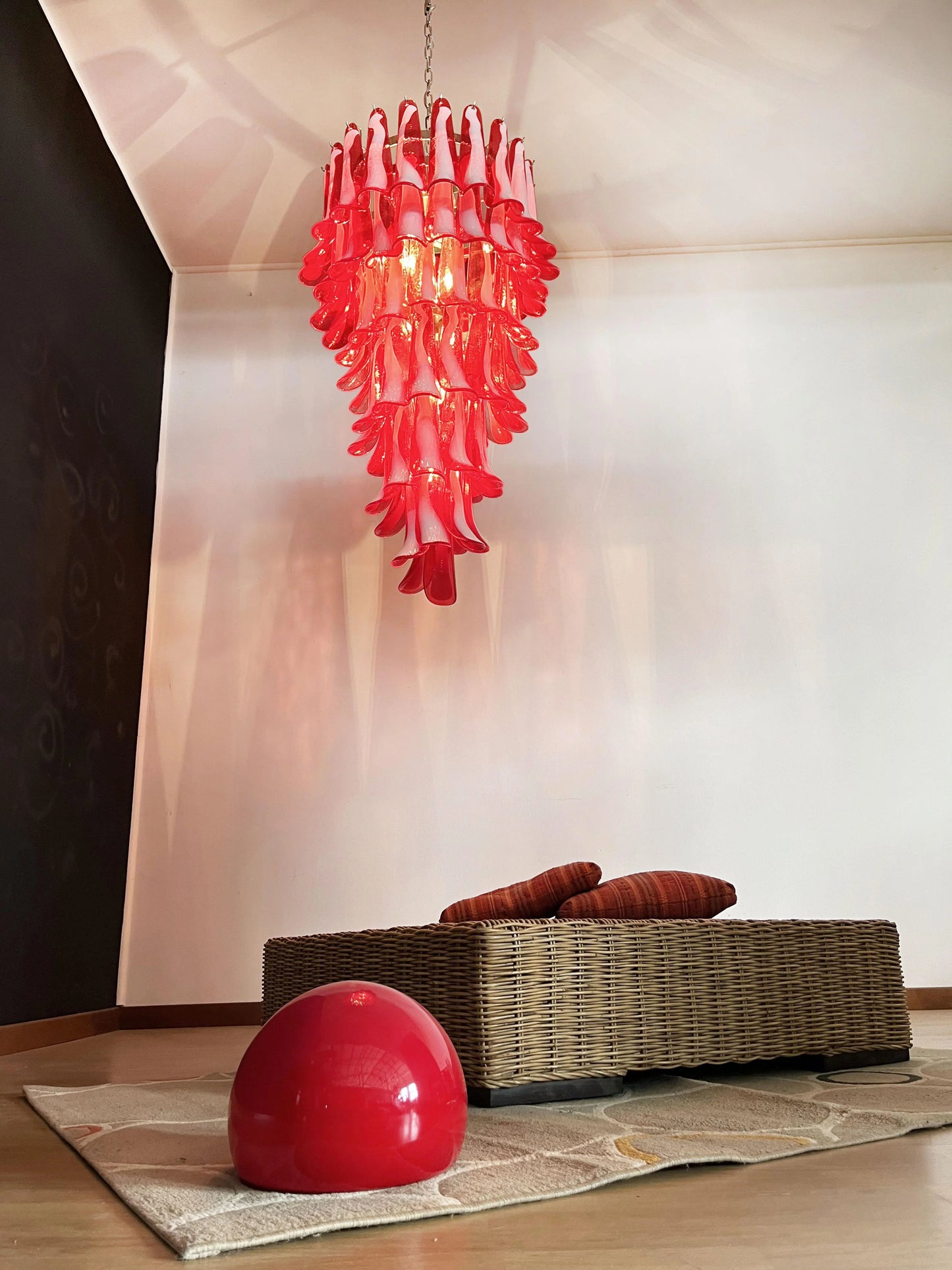 Petals Spiral Murano Red Chandelier - Nuvé