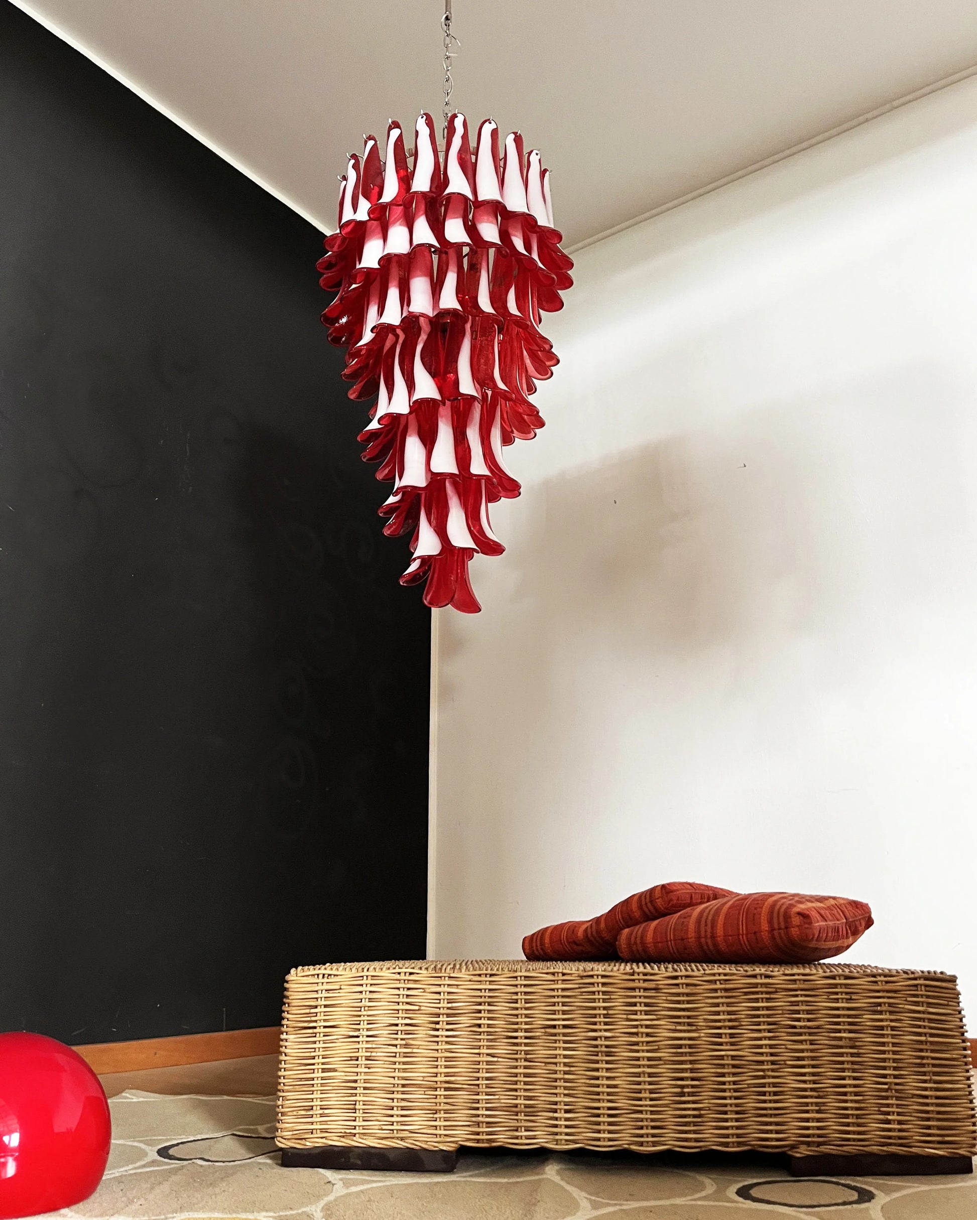 Petals Spiral Murano Red Chandelier - Nuvé