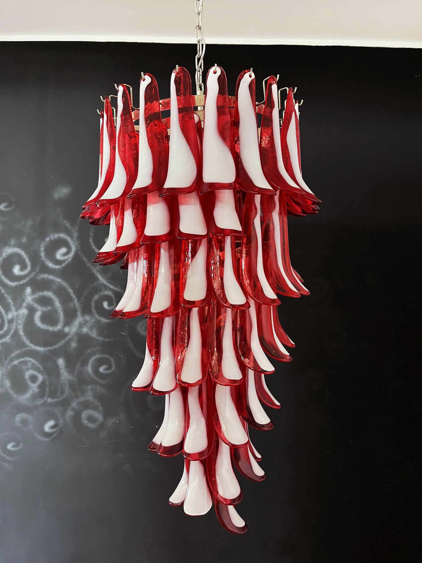 Petals Spiral Murano Red Chandelier - Nuvé