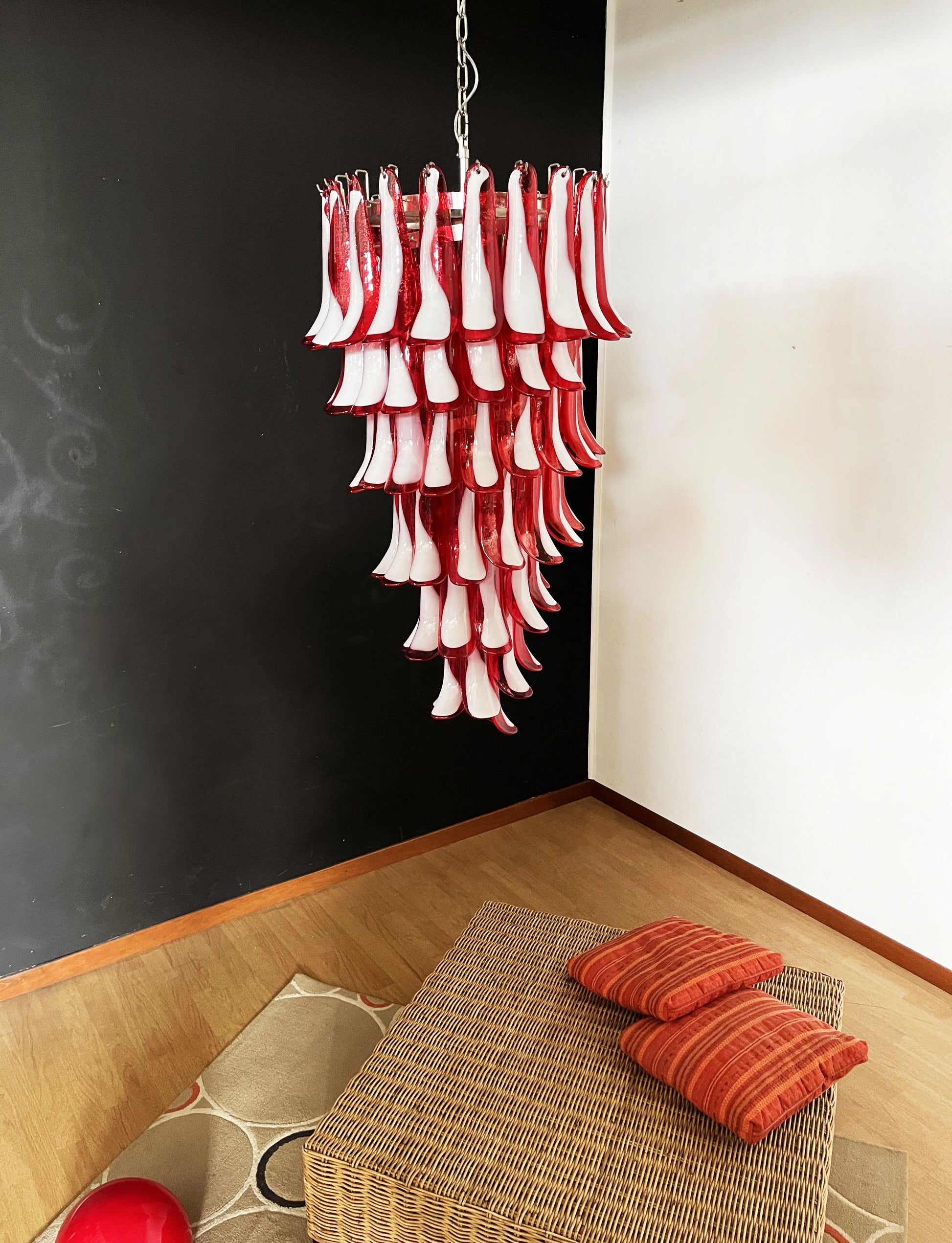 Petals Spiral Murano Red Chandelier - Nuvé