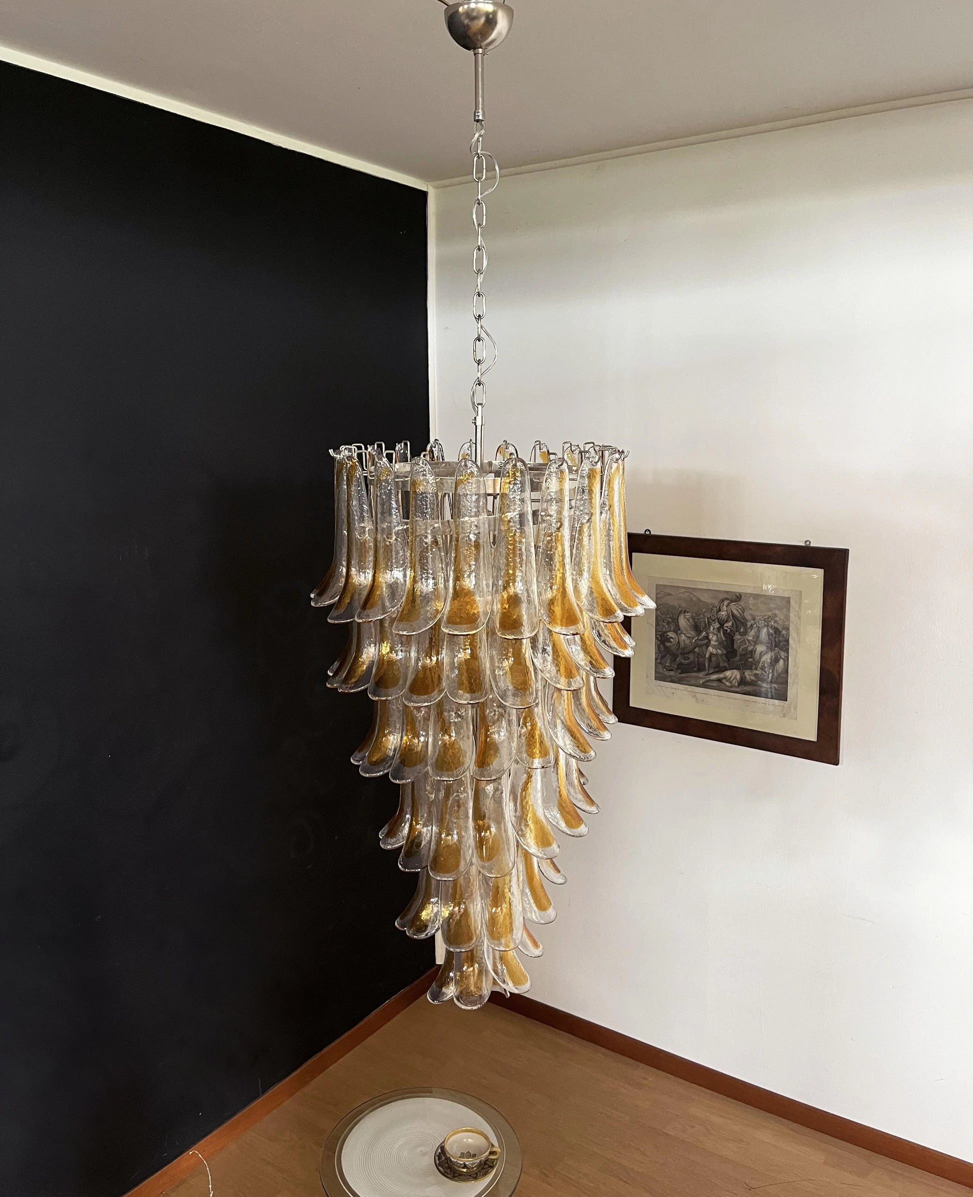 Petals Spiral Murano Transparent Chandelier - Nuvé