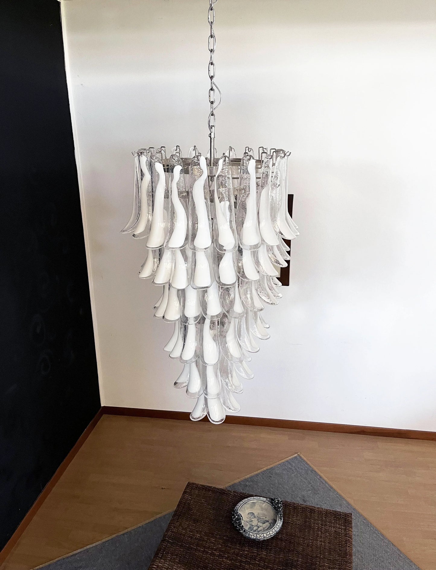 Petals Spiral Murano Transparent Chandelier - Nuvé
