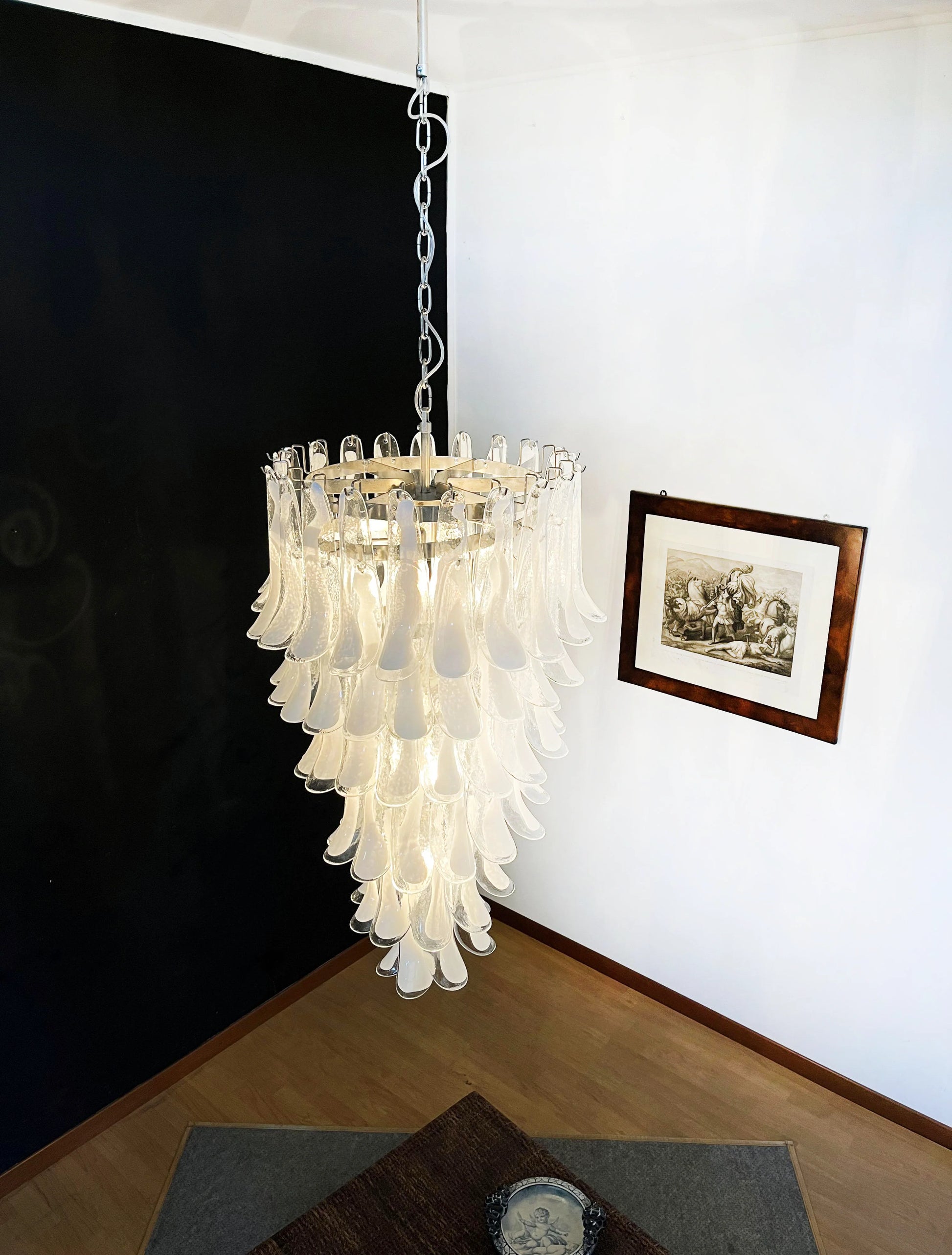 Petals Spiral Murano Transparent Chandelier - Nuvé