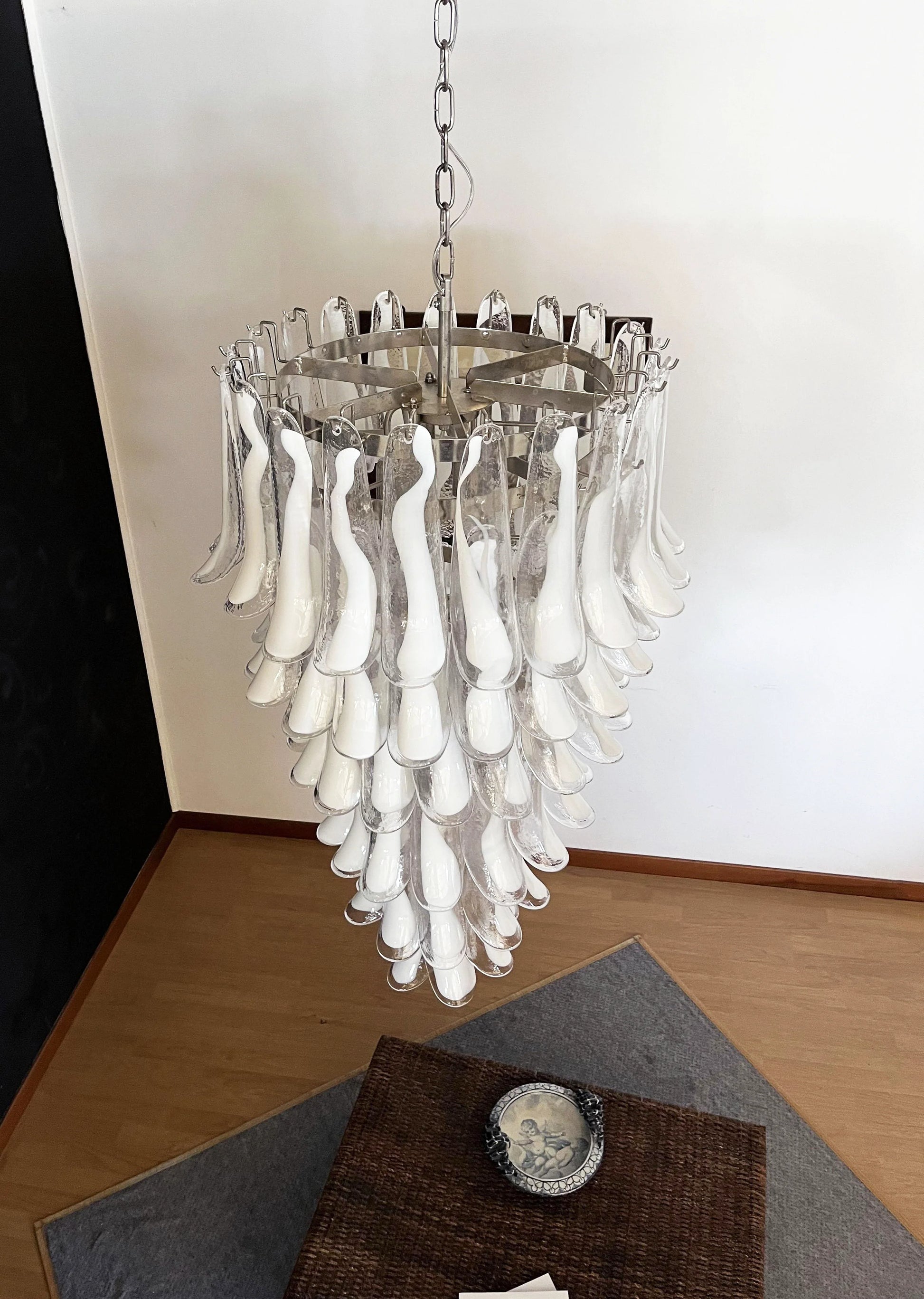 Petals Spiral Murano Transparent Chandelier - Nuvé