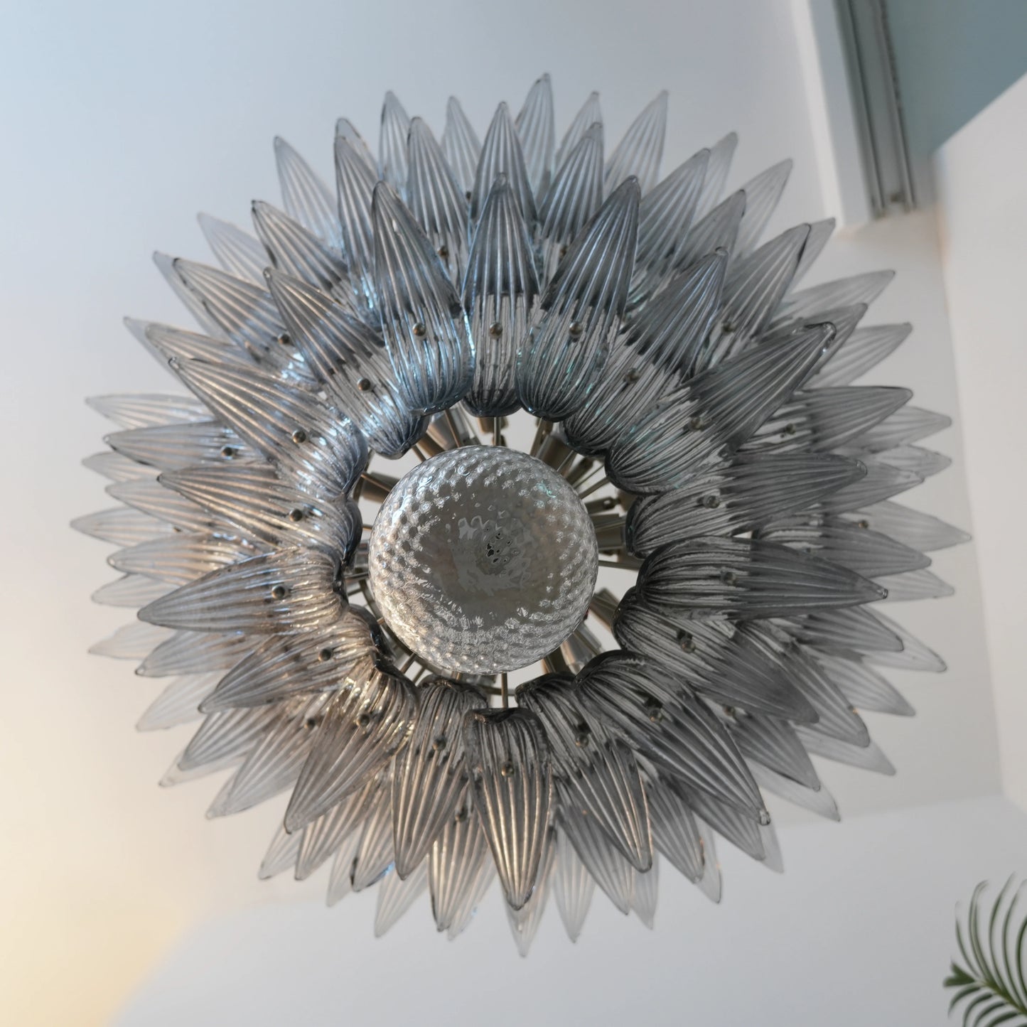 Beautifully Murano Palmette Smoked Chandelier - Nuvé