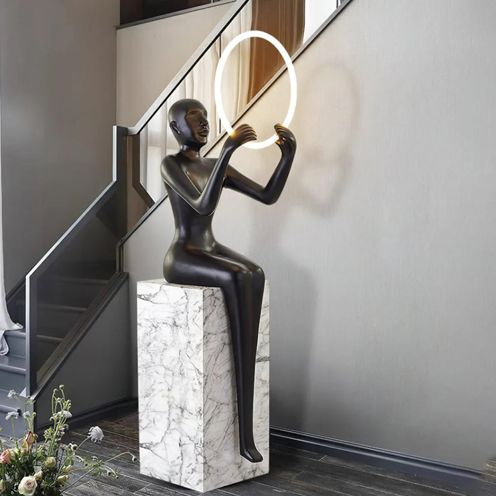 Bella Sitting Sculpture Floor Lamp - Nuvé