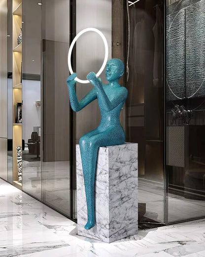 Bella Sitting Sculpture Floor Lamp - Nuvé