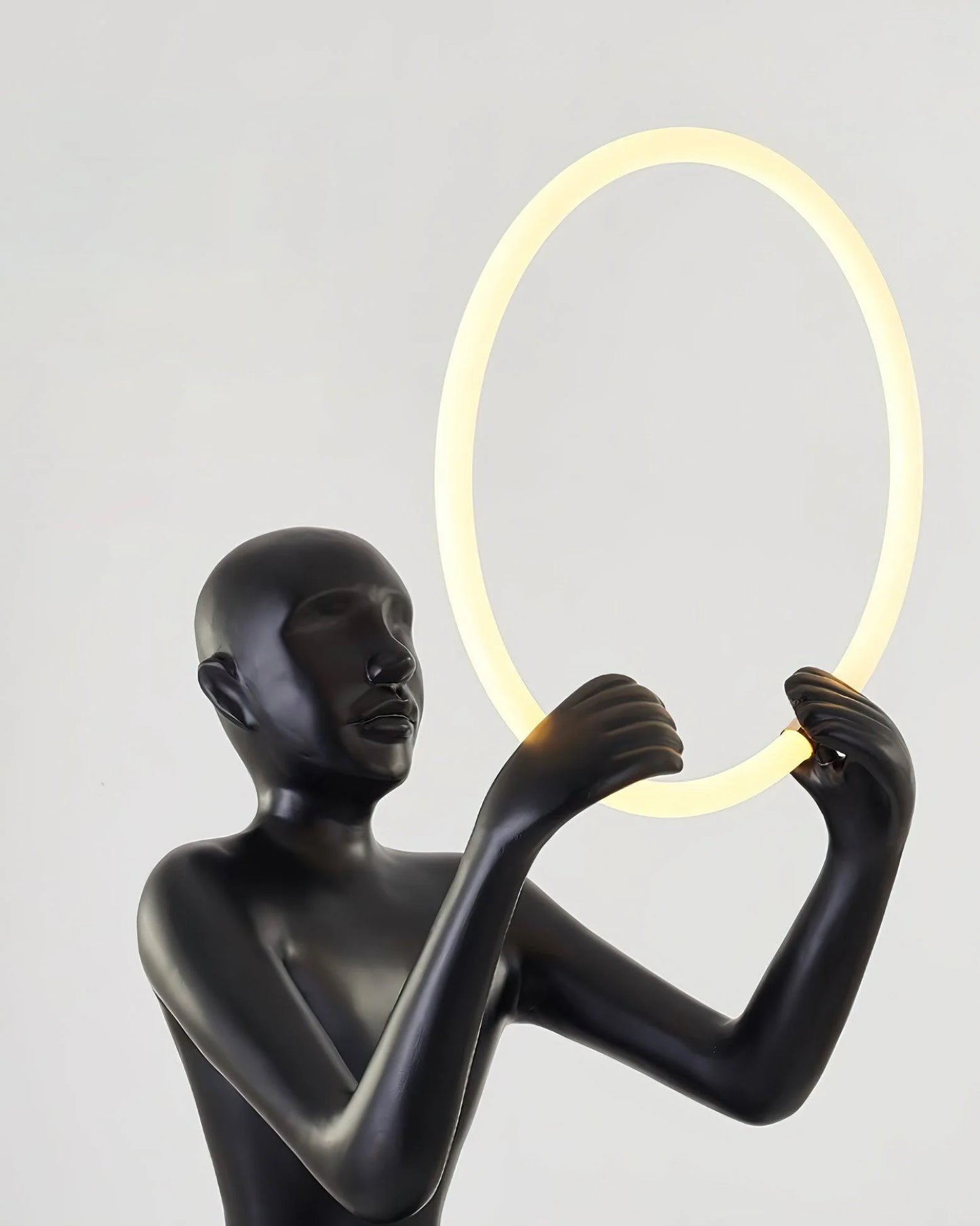Bella Sitting Sculpture Floor Lamp - Nuvé