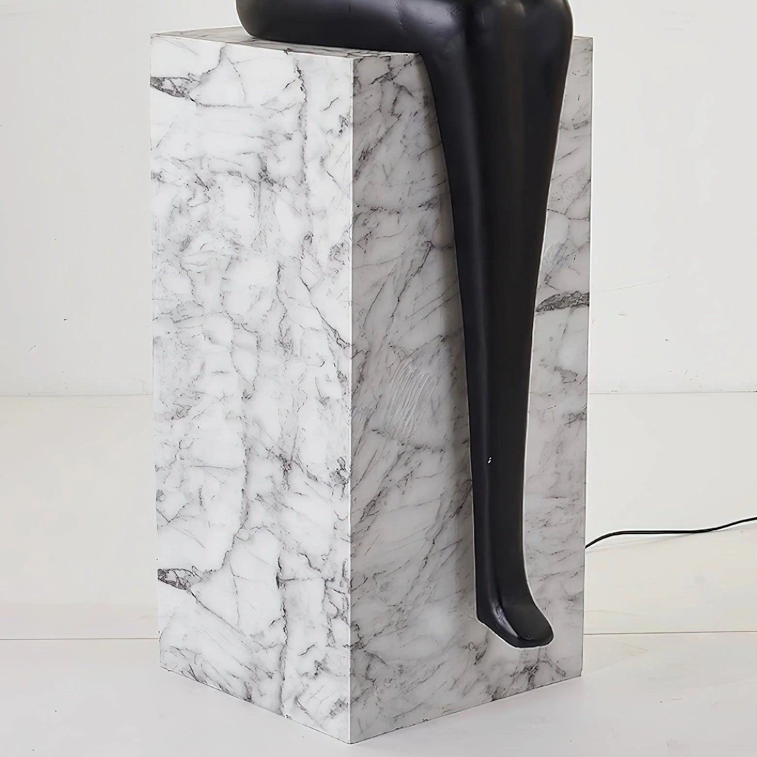 Bella Sitting Sculpture Floor Lamp - Nuvé