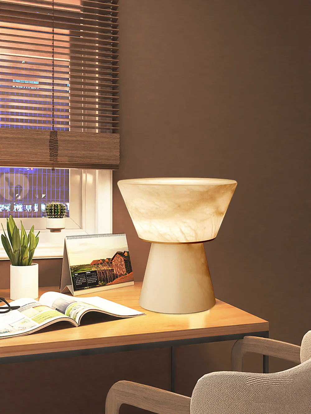 Conical Beta Alabaster Table Lamp - Nuvé