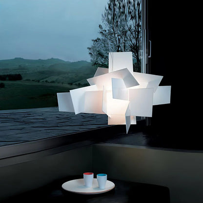 Big Bang Acrylic Chandelier - Nuvé
