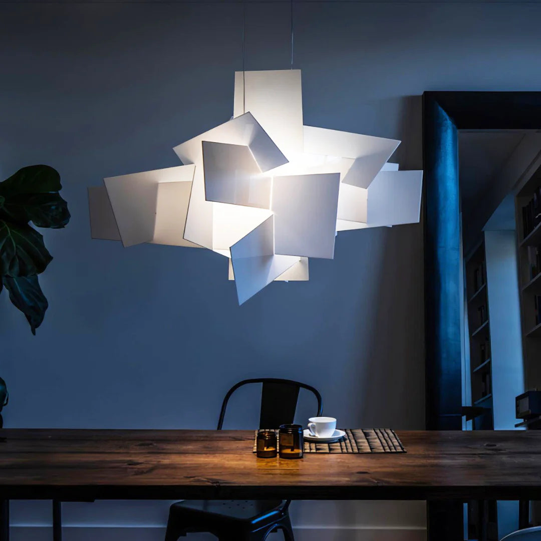 Big Bang Acrylic Chandelier - Nuvé