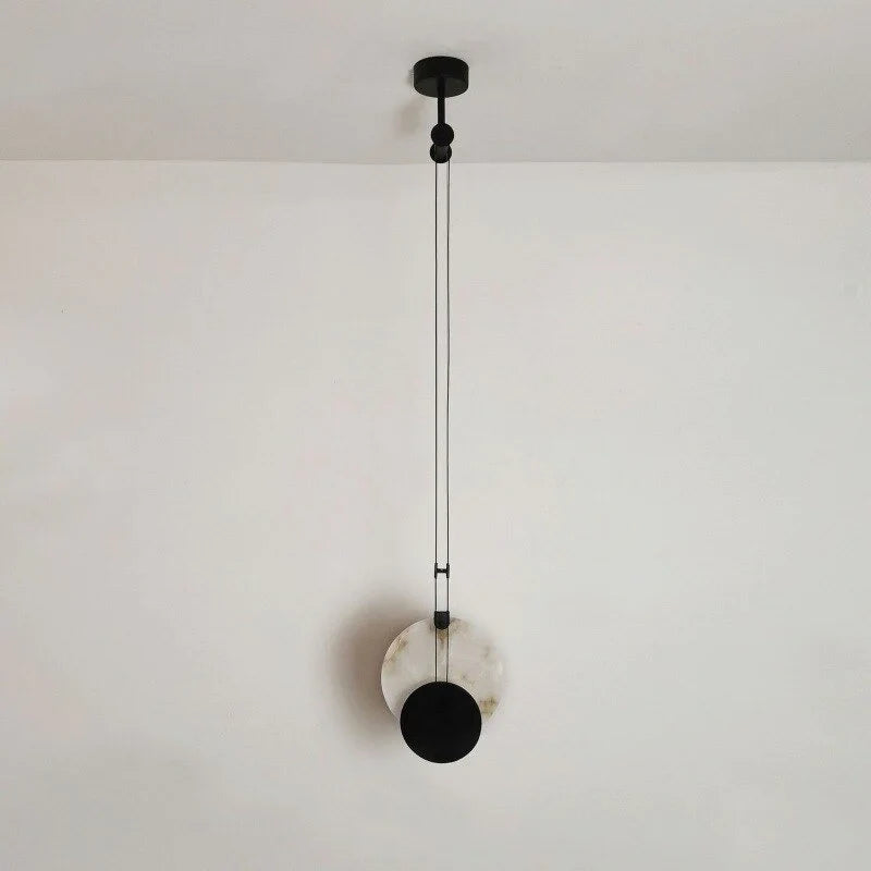 Black Paint Iron Disc Marble Pendant Lamp - Nuvé