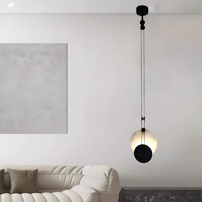 Black Paint Iron Disc Marble Pendant Lamp - Nuvé