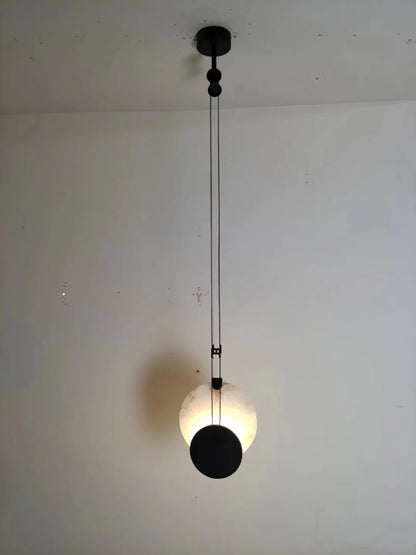 Black Paint Iron Disc Marble Pendant Lamp - Nuvé