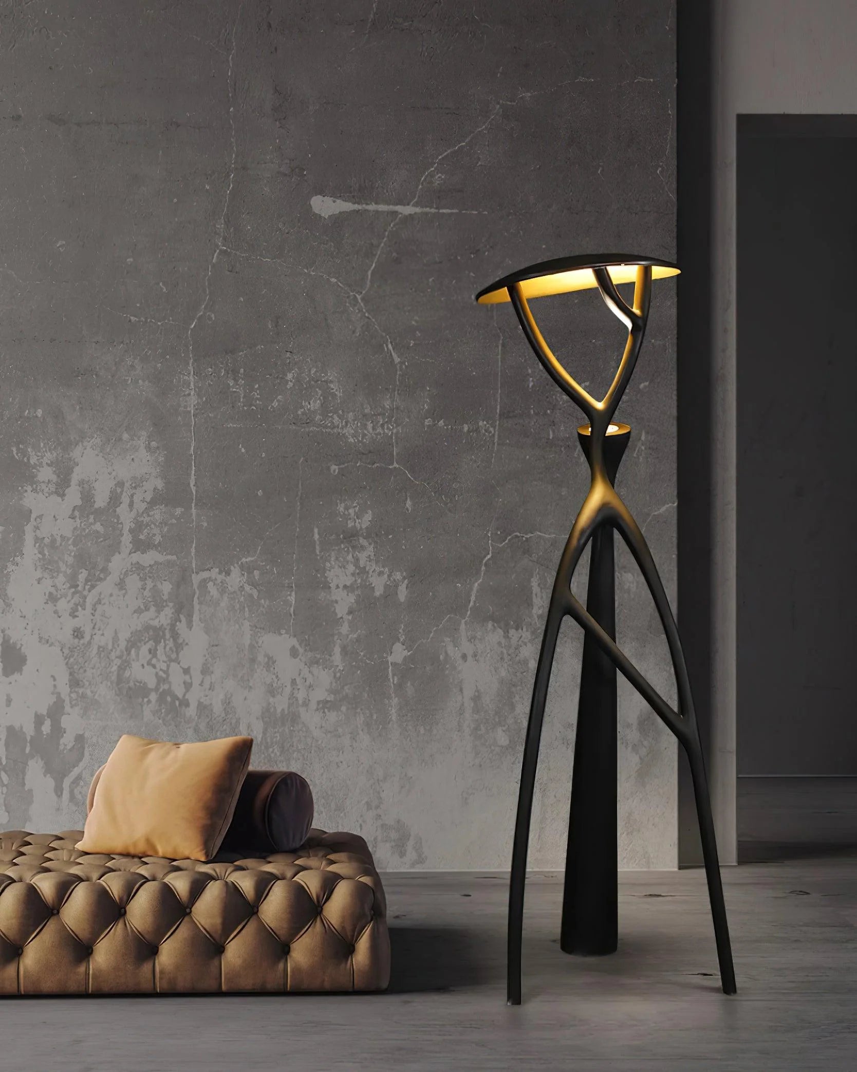 Blonski Black Statue Floor Lamp - Nuvé