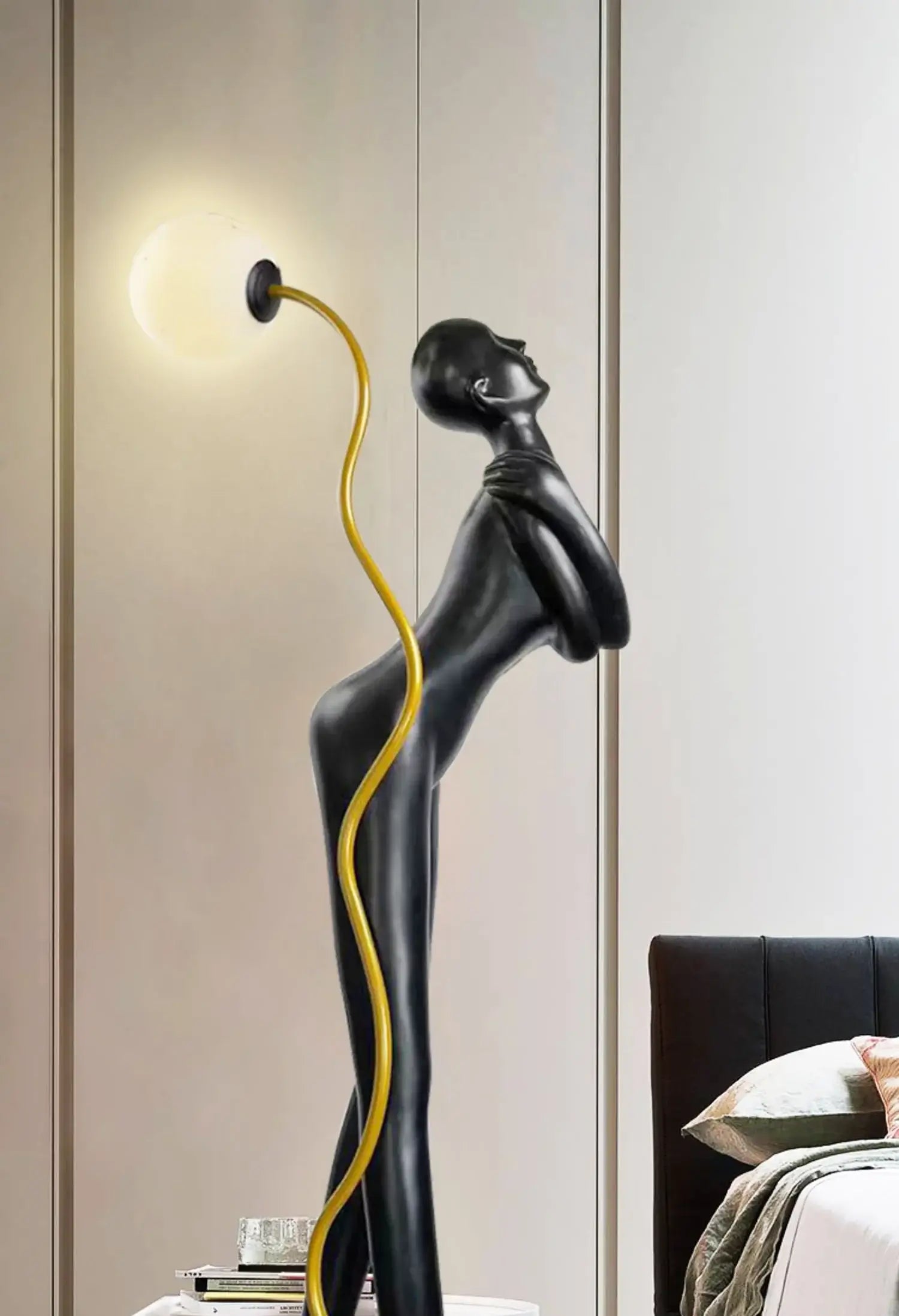 Body Art Venus Sculpture Floor Lamp - Nuvé