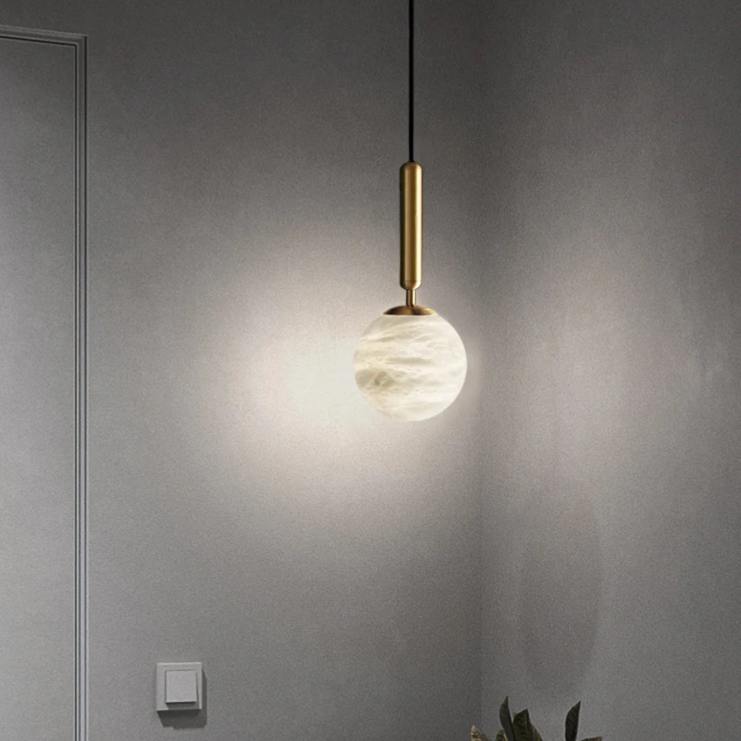 Bosso Brass Alabaster Pendant Lamp - Nuvé