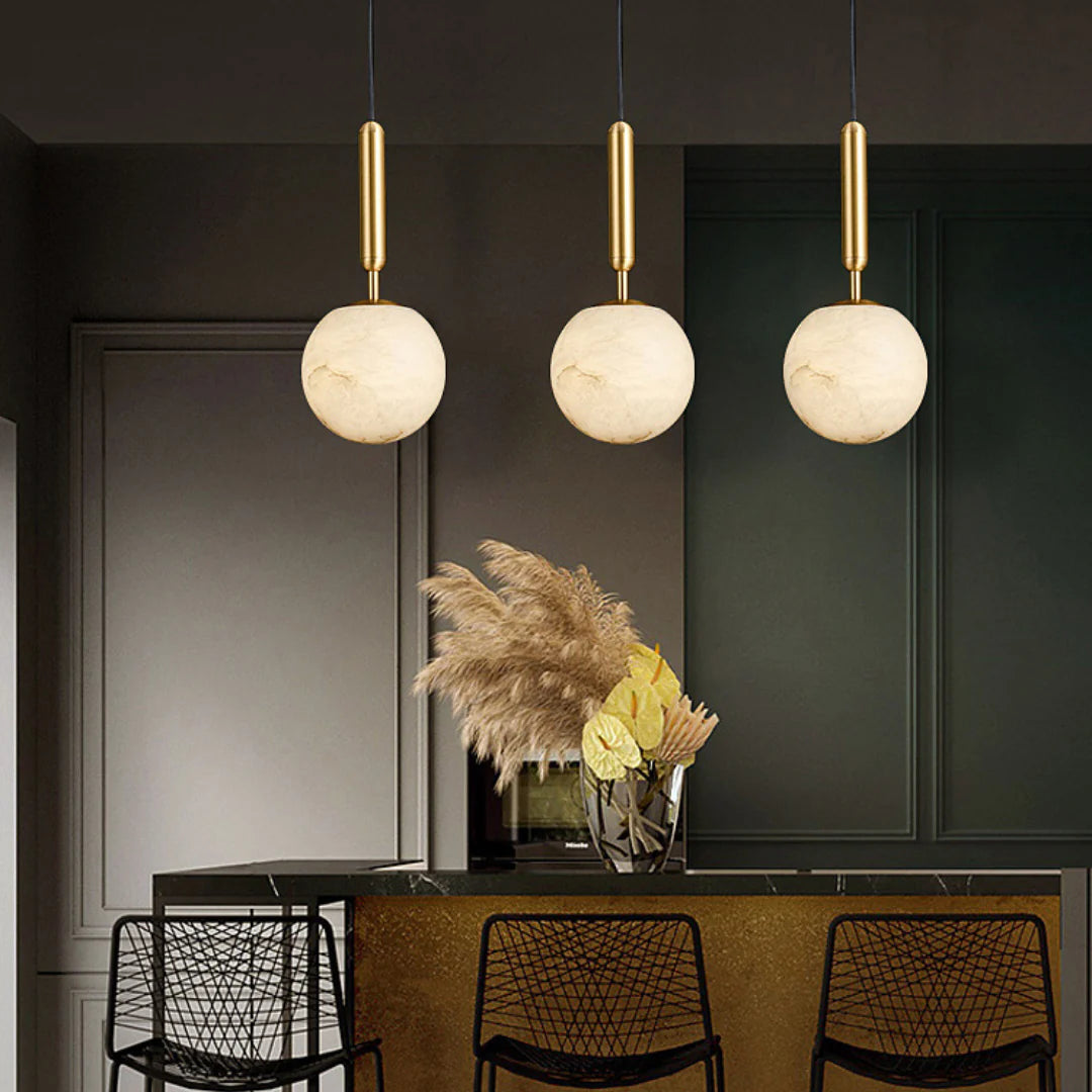 Bosso Brass Alabaster Pendant Lamp - Nuvé