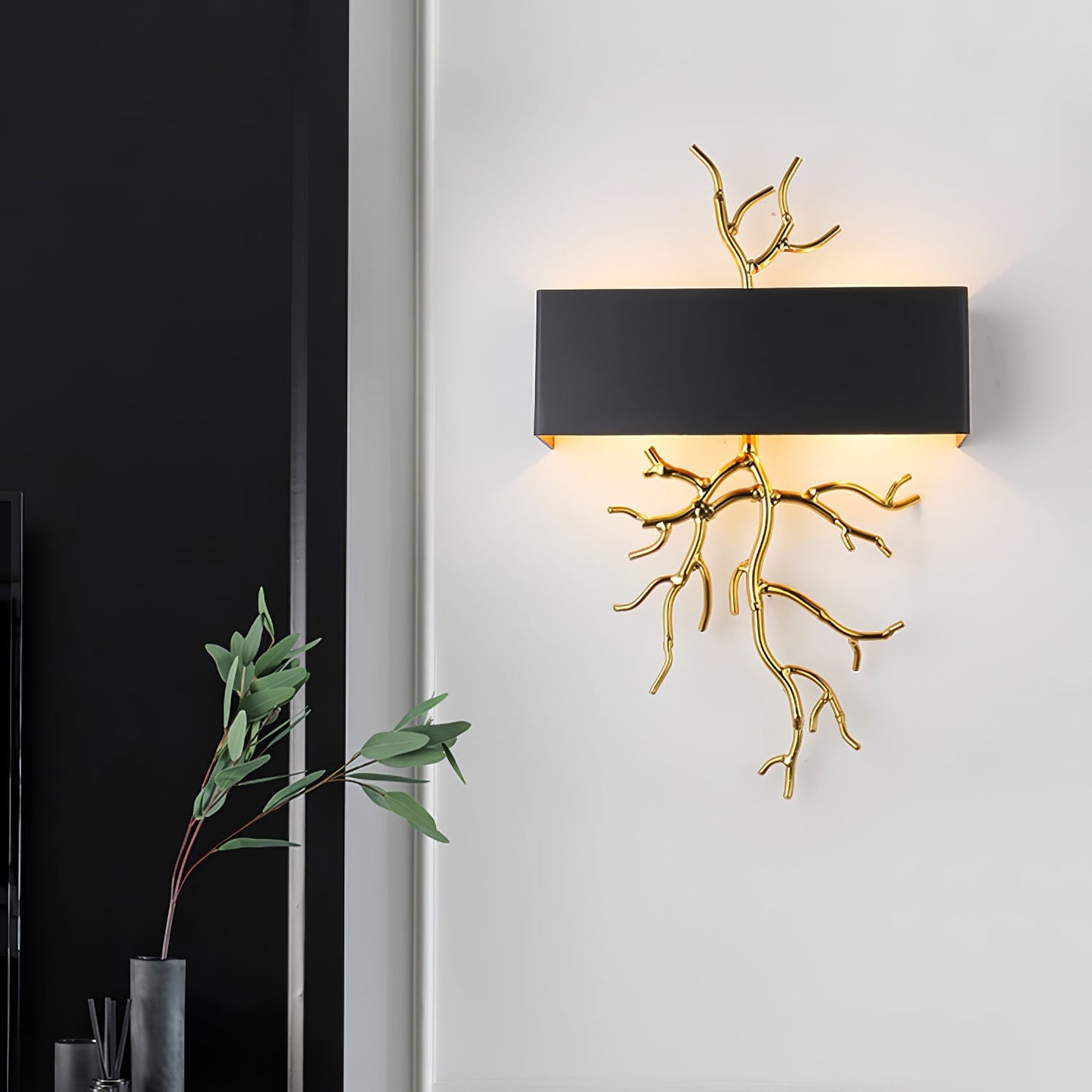 Brass Branch Wall Lamp - Nuvé