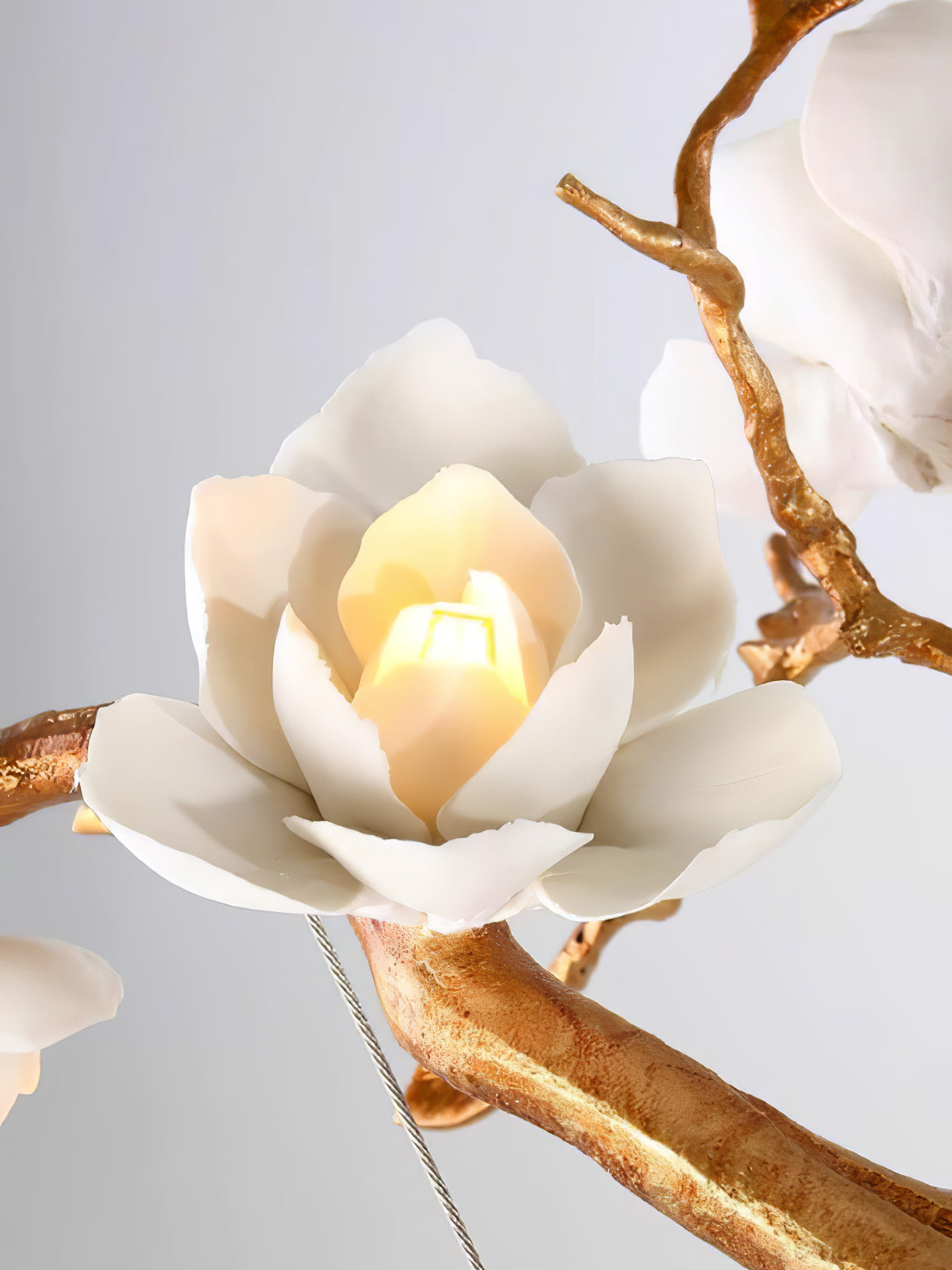 Tree Branches Flower Ceiling Lamp - Nuvé