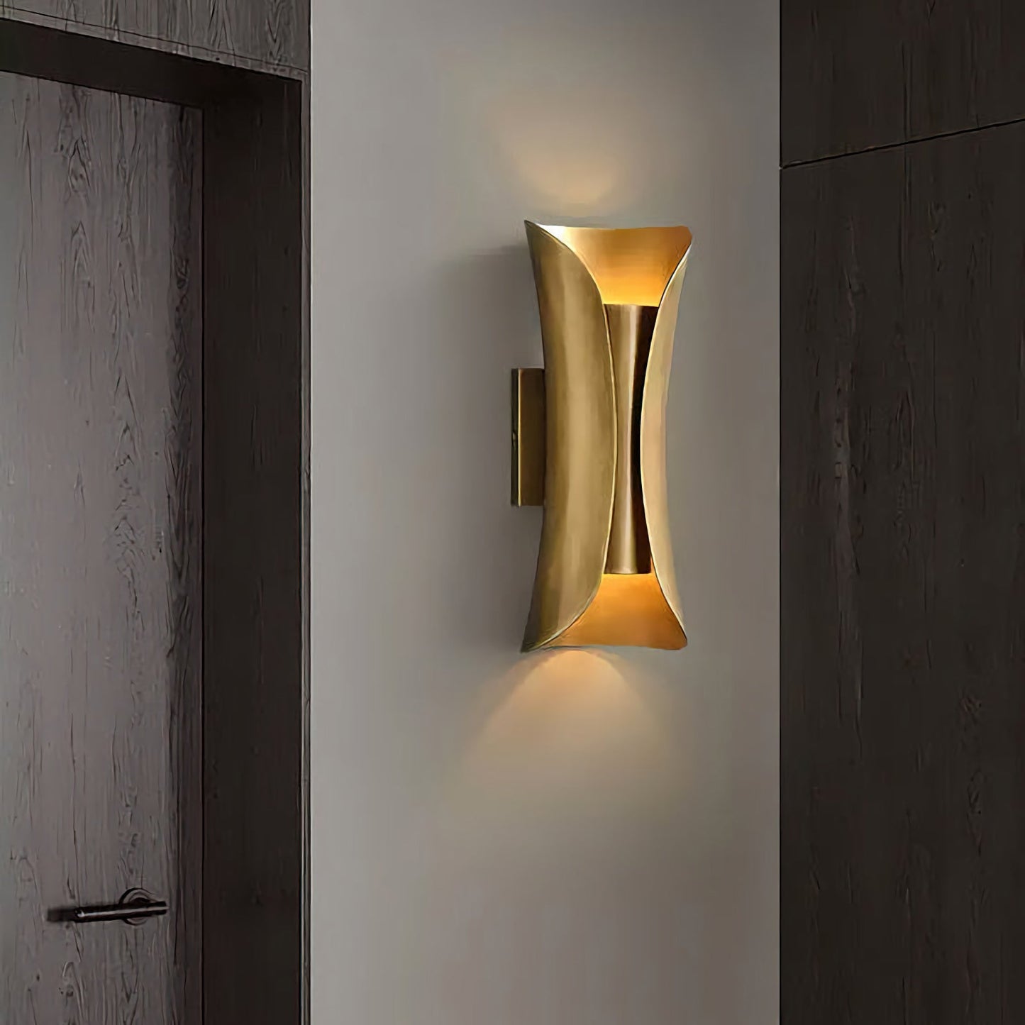 Bronze Modern Wall Lamp