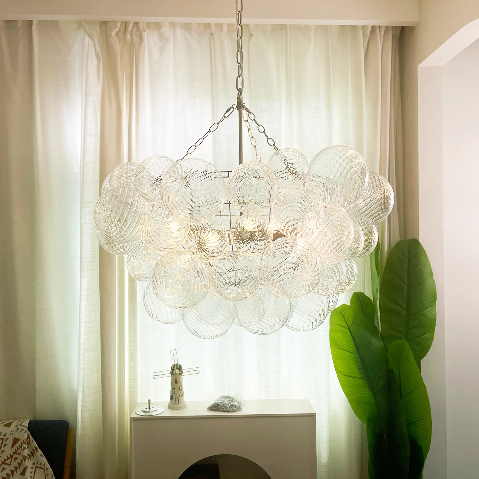 Bubbles Glass Ball Chandelier - Nuvé