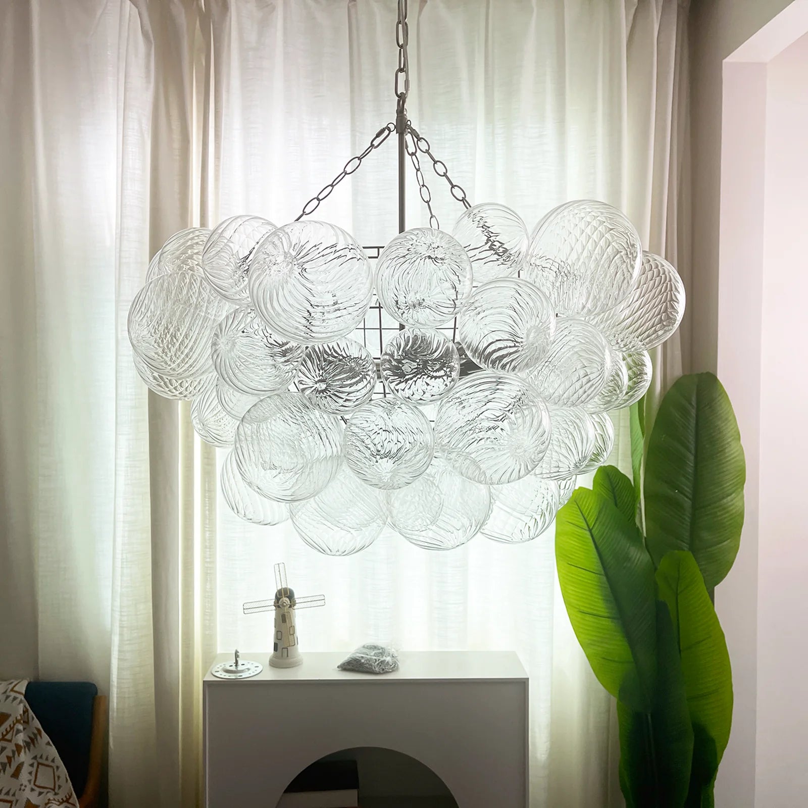 Bubbles Glass Ball Chandelier - Nuvé