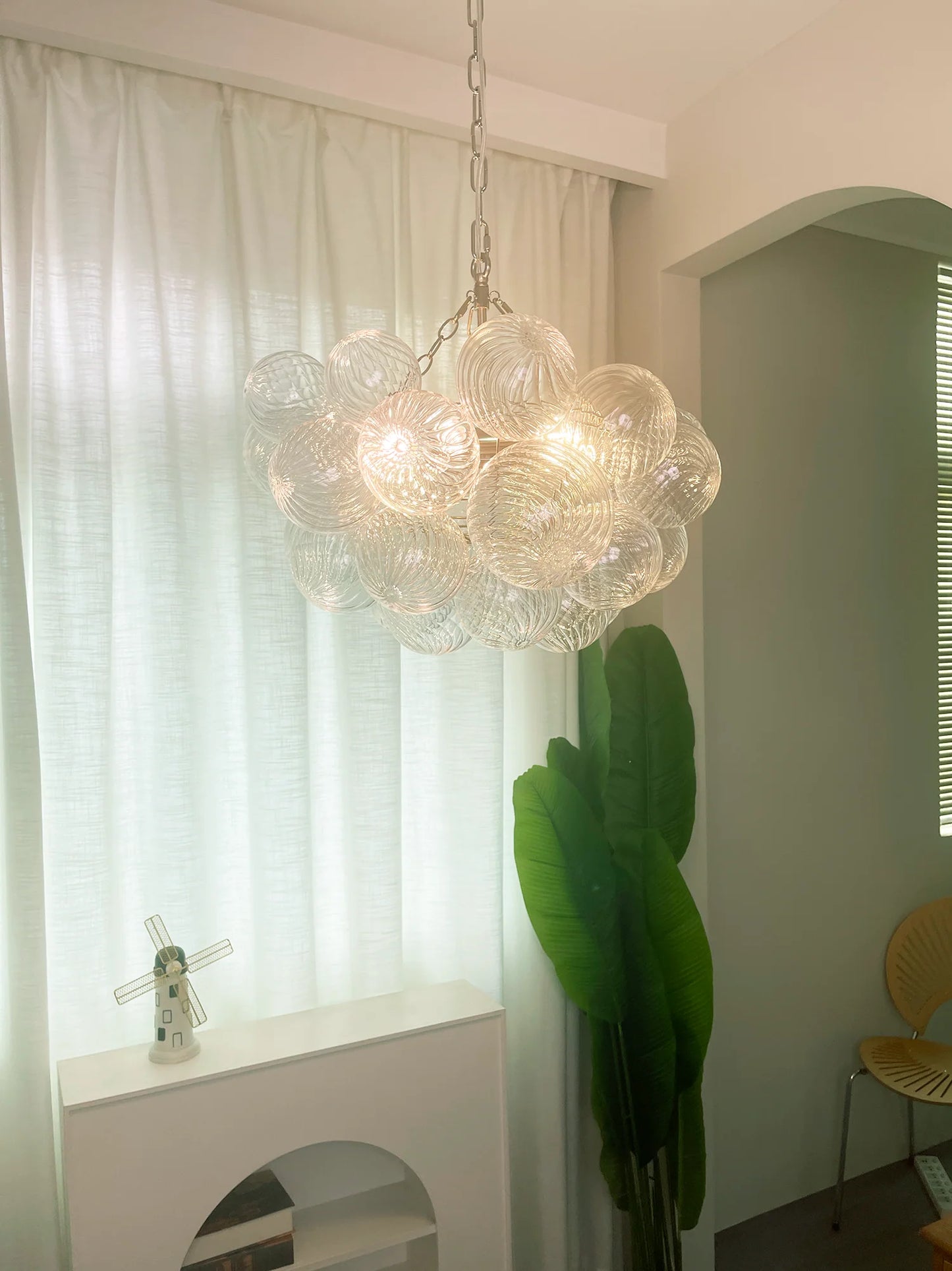 Bubbles Glass Ball Chandelier - Nuvé