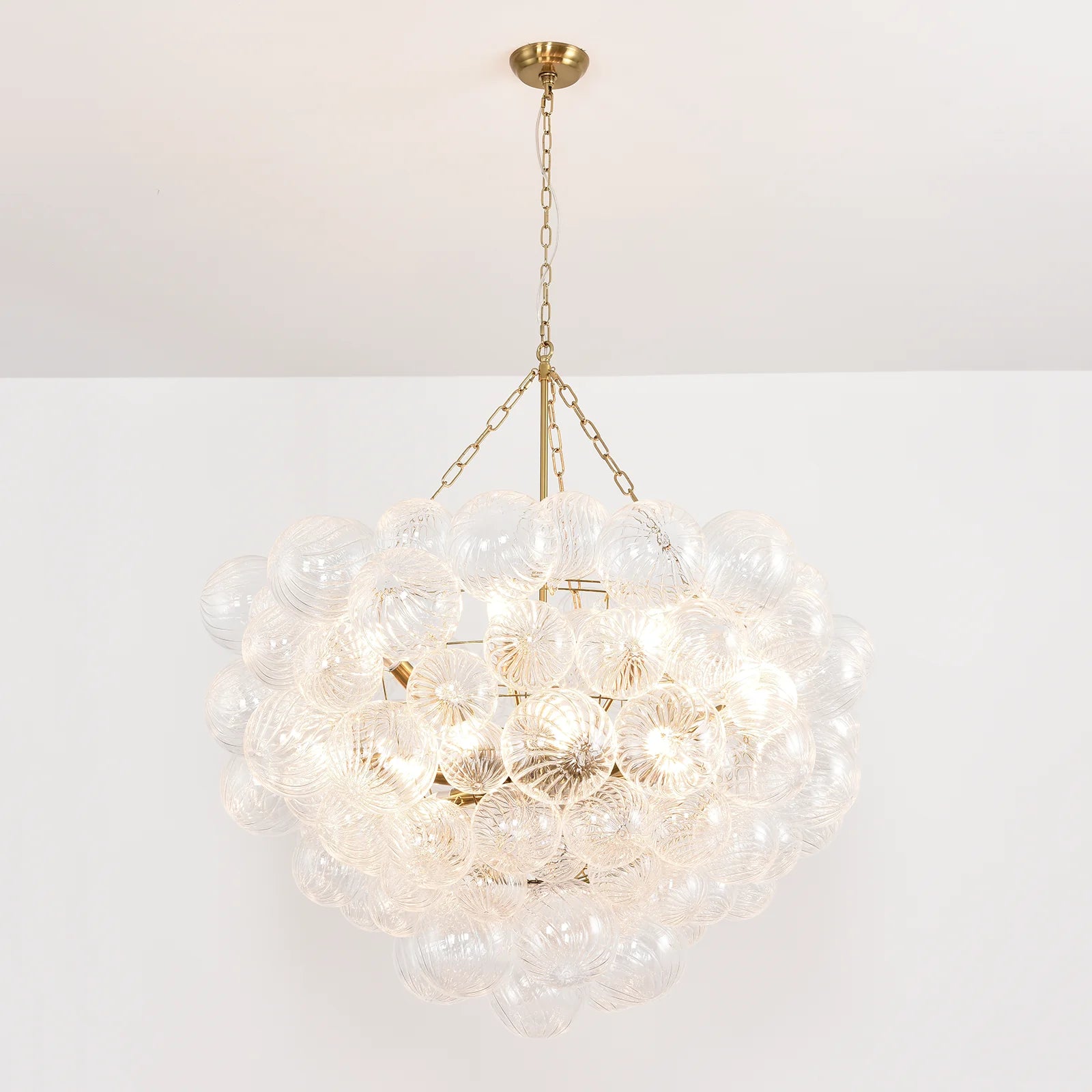 Bubbles Glass Ball Chandelier - Nuvé