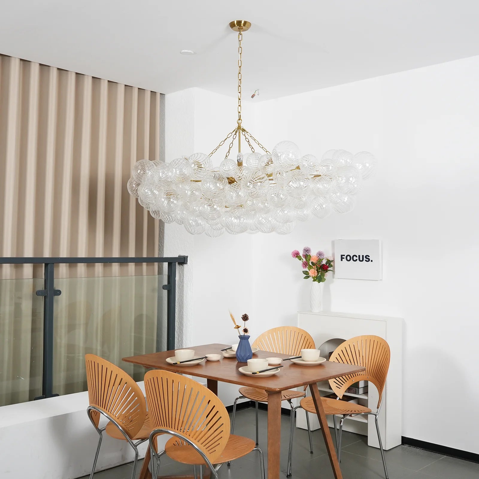 Bubbles Glass Ball Chandelier - Nuvé