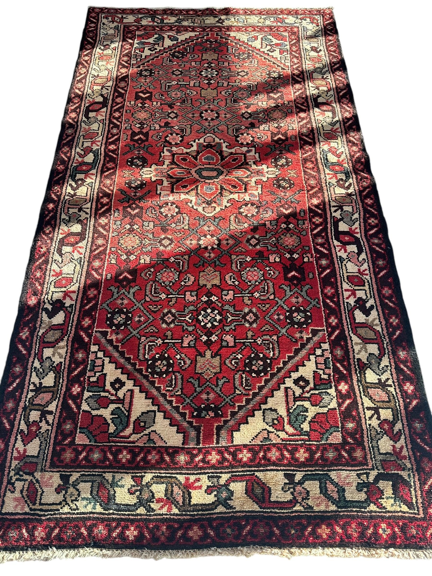 Vintage Persian Hamadan Rug 3’7” x 6’8” - Nuvé