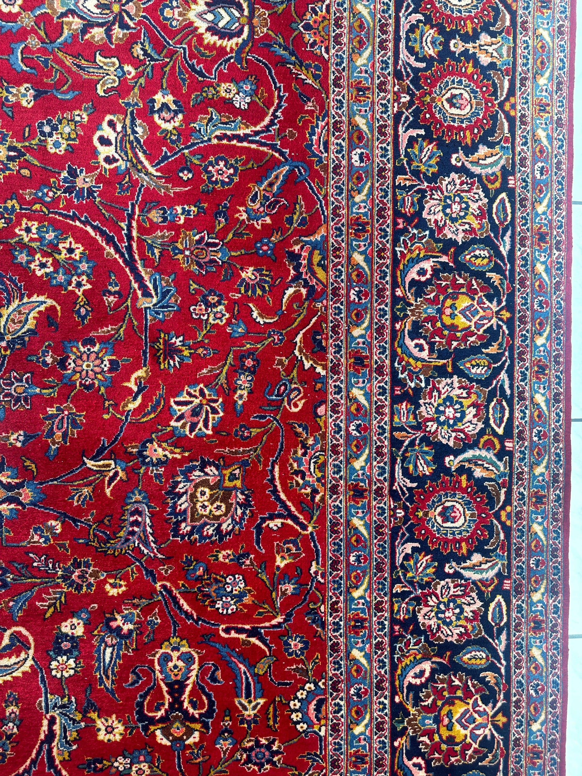 Incredible Persian Kashan All Over Wool Rug 10’2” x 14’ - Nuvé