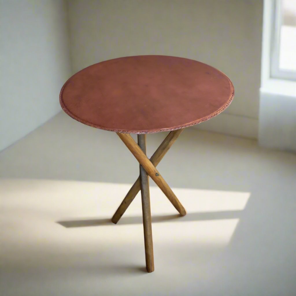 Cartas | Leather Picnic Table with Wooden Legs - Nuvé
