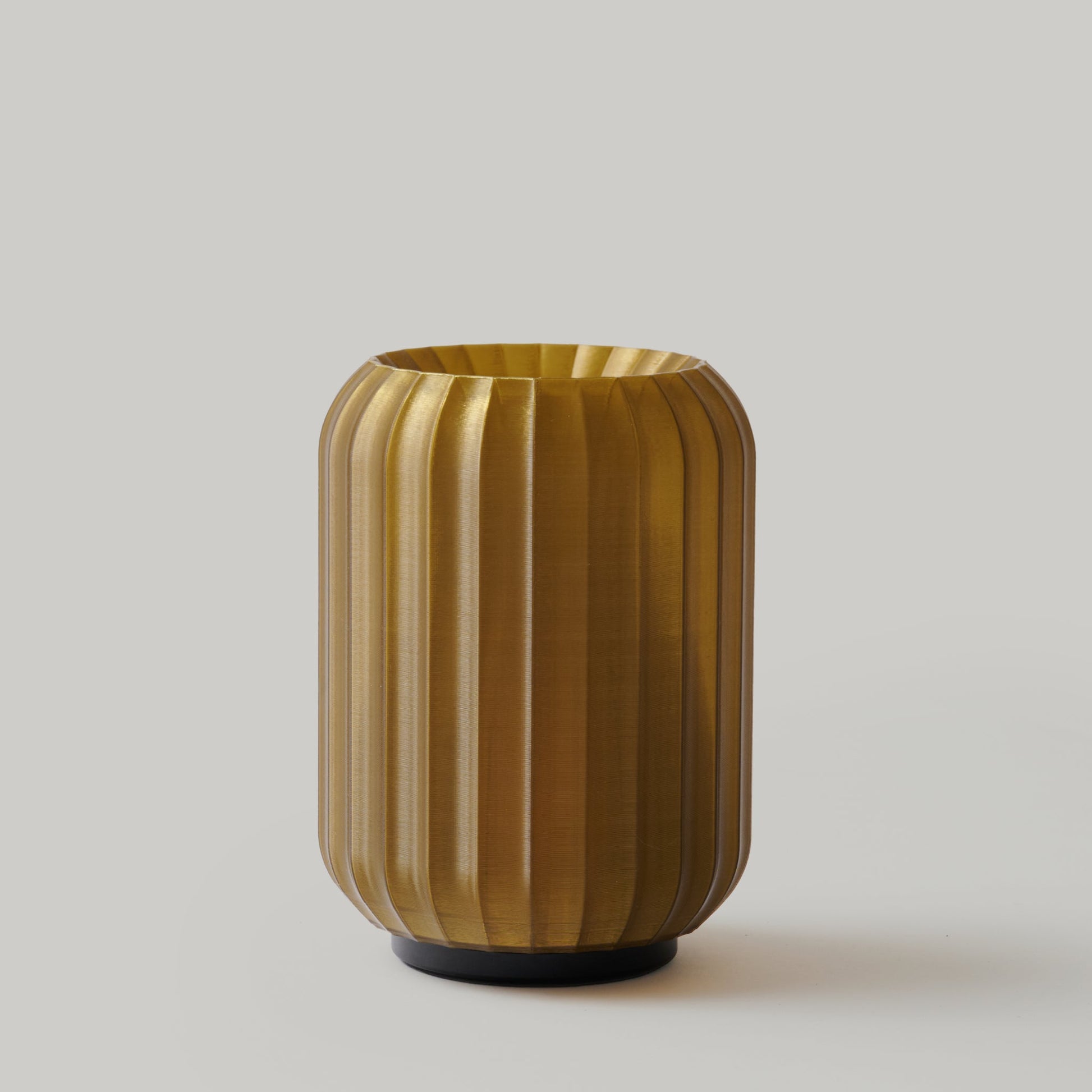 Wooj Design cordless mini Allium lamp with green and purple glass bulb, illuminated, showcasing its modern, decorative design.