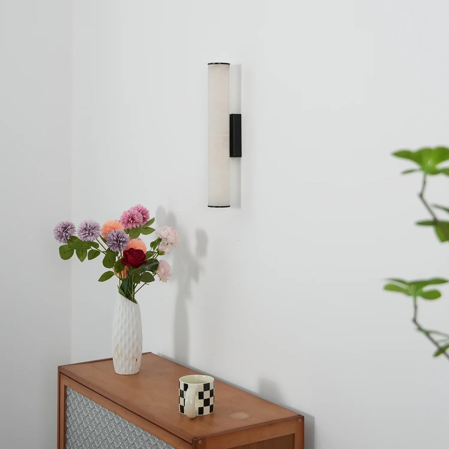 Cylindrical Callisto Alabaster Wall Lamp - Nuvé