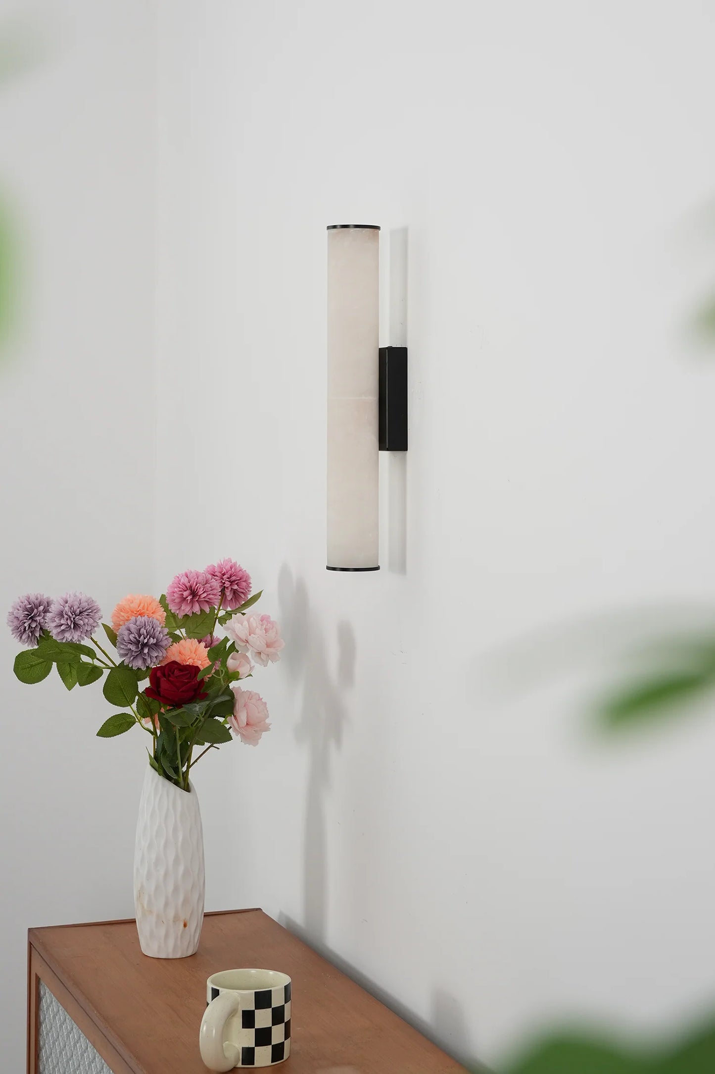 Cylindrical Callisto Alabaster Wall Lamp - Nuvé