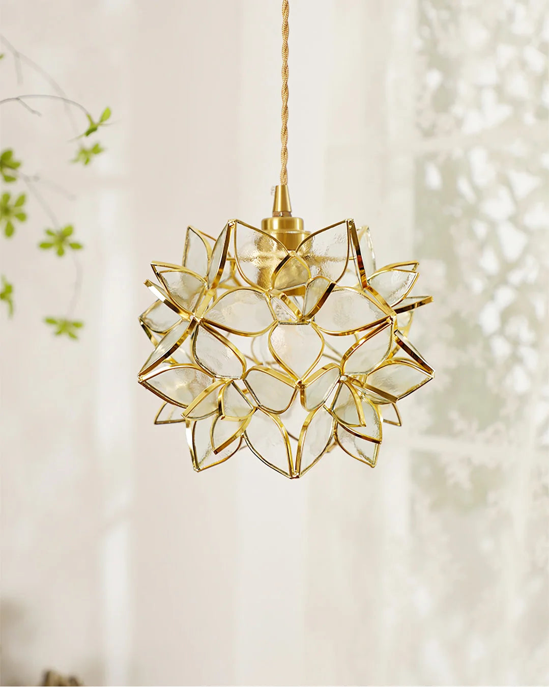 Capiz Pendant Lamp - Nuvé