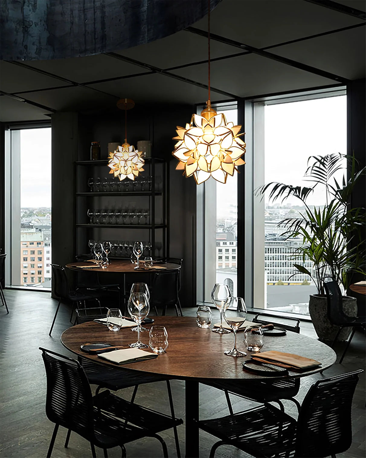 Capiz Pendant Lamp - Nuvé