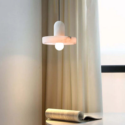 Carrara Alabaster Pendant Lamp - Nuvé