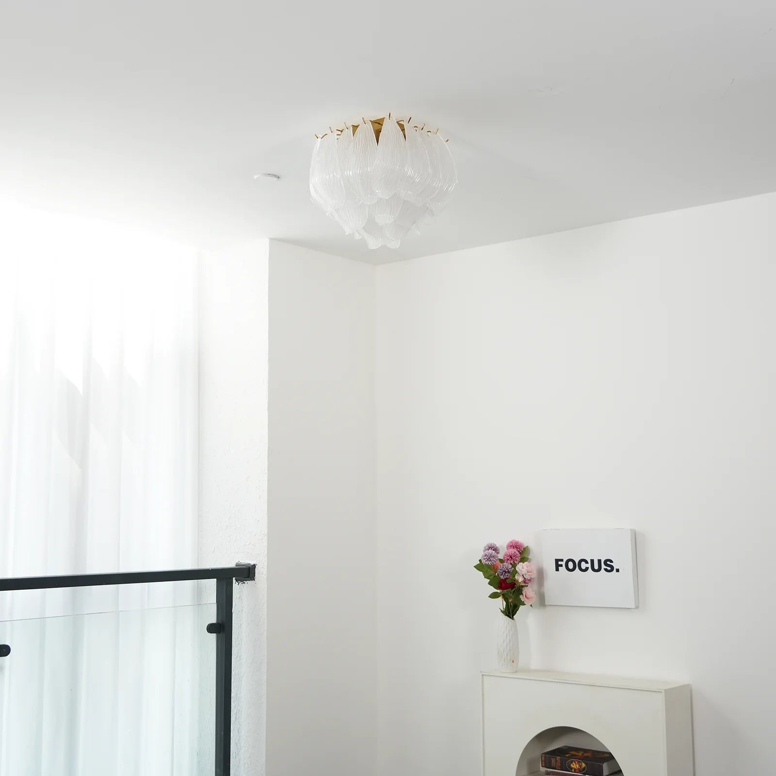 Carved Glass Leaves Murano Ceiling Lamp - Nuvé