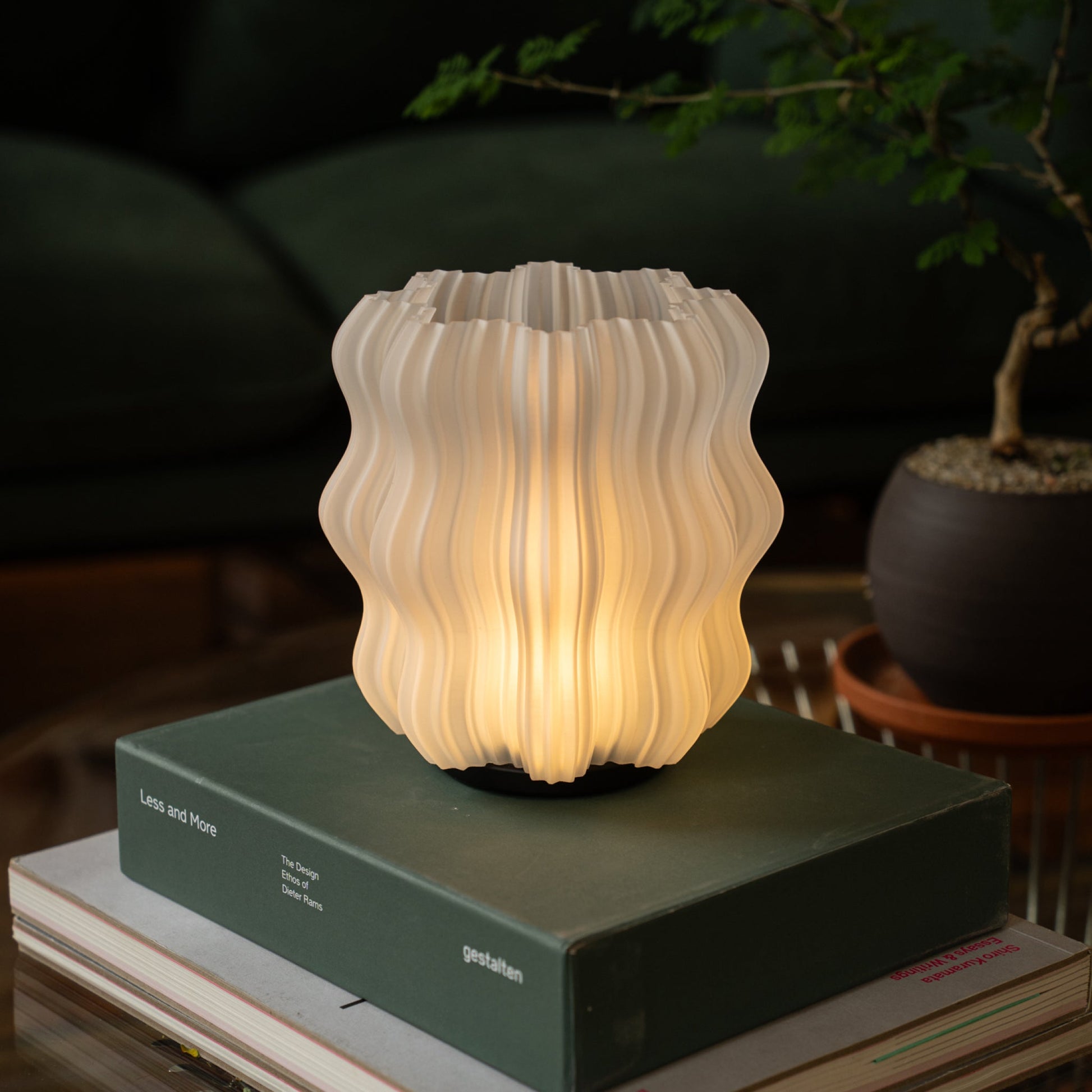 Cordless Mini Wavy Lamp - Nuvé