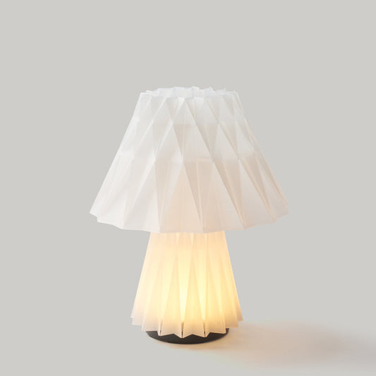 Cordless Prisma Lamp - Nuvé