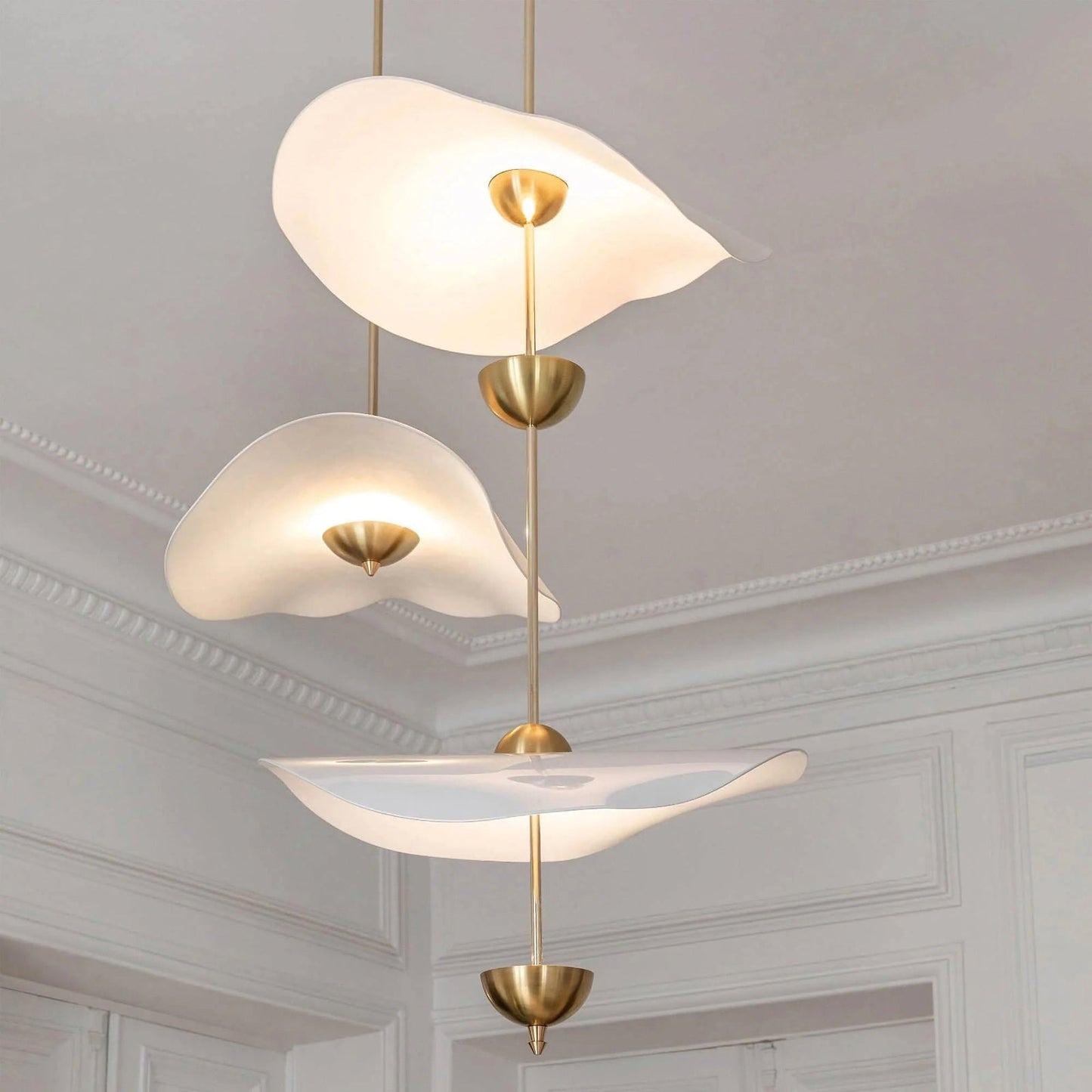 Creative Lotus Pendant Light - Nuvé