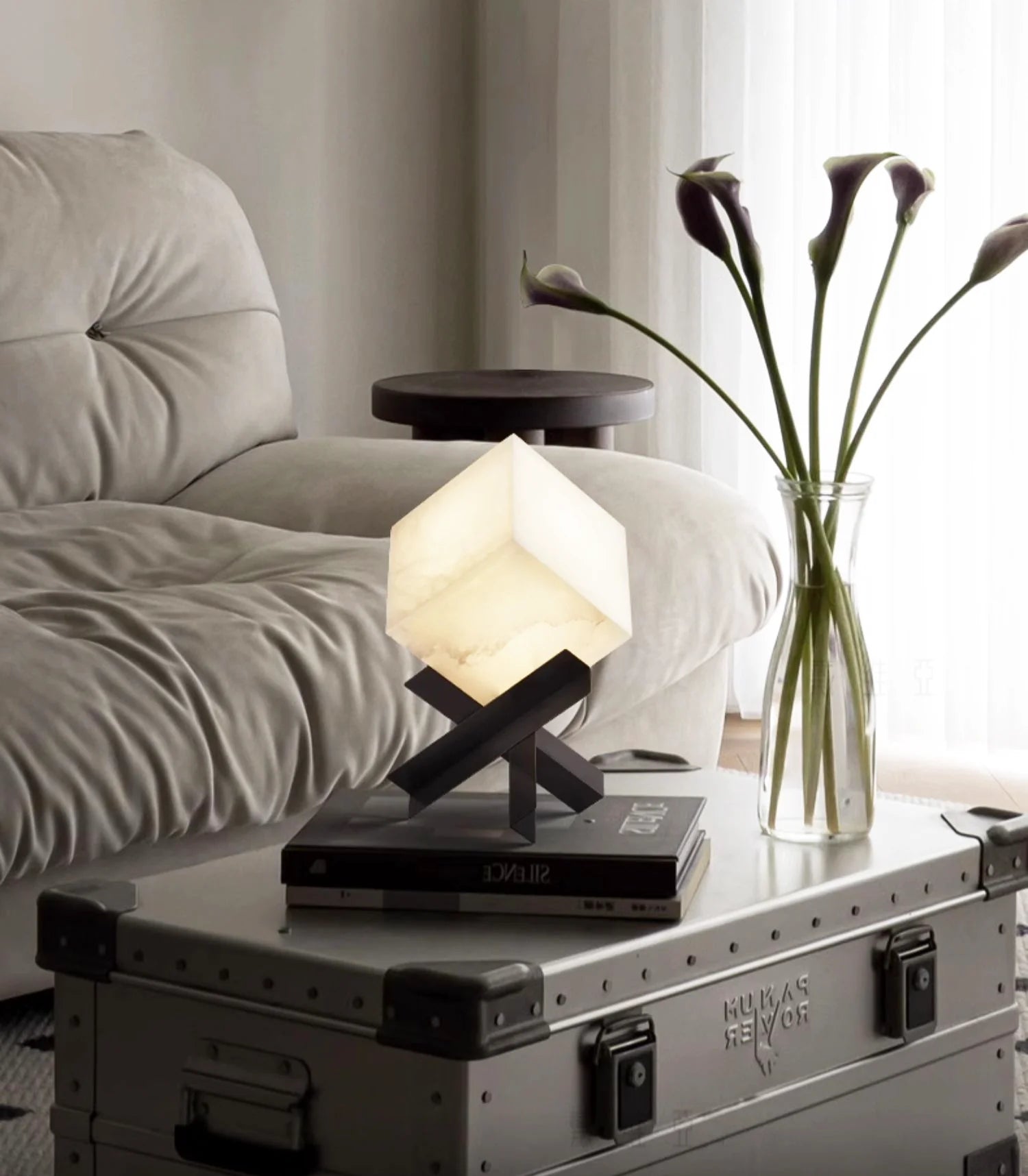 Cube Alabaster Table Lamp - Nuvé