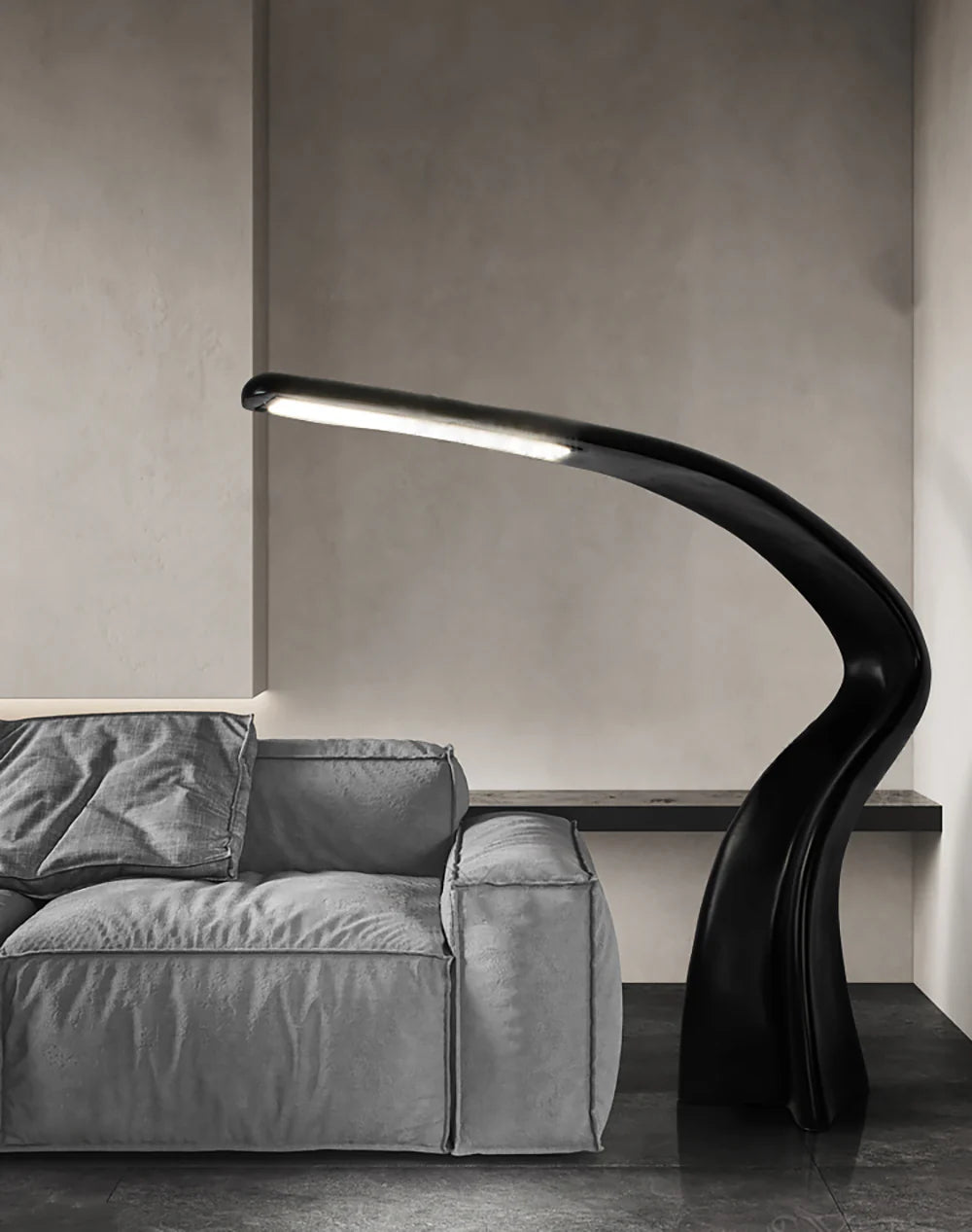 Curve Art Floor Lamp - Nuvé