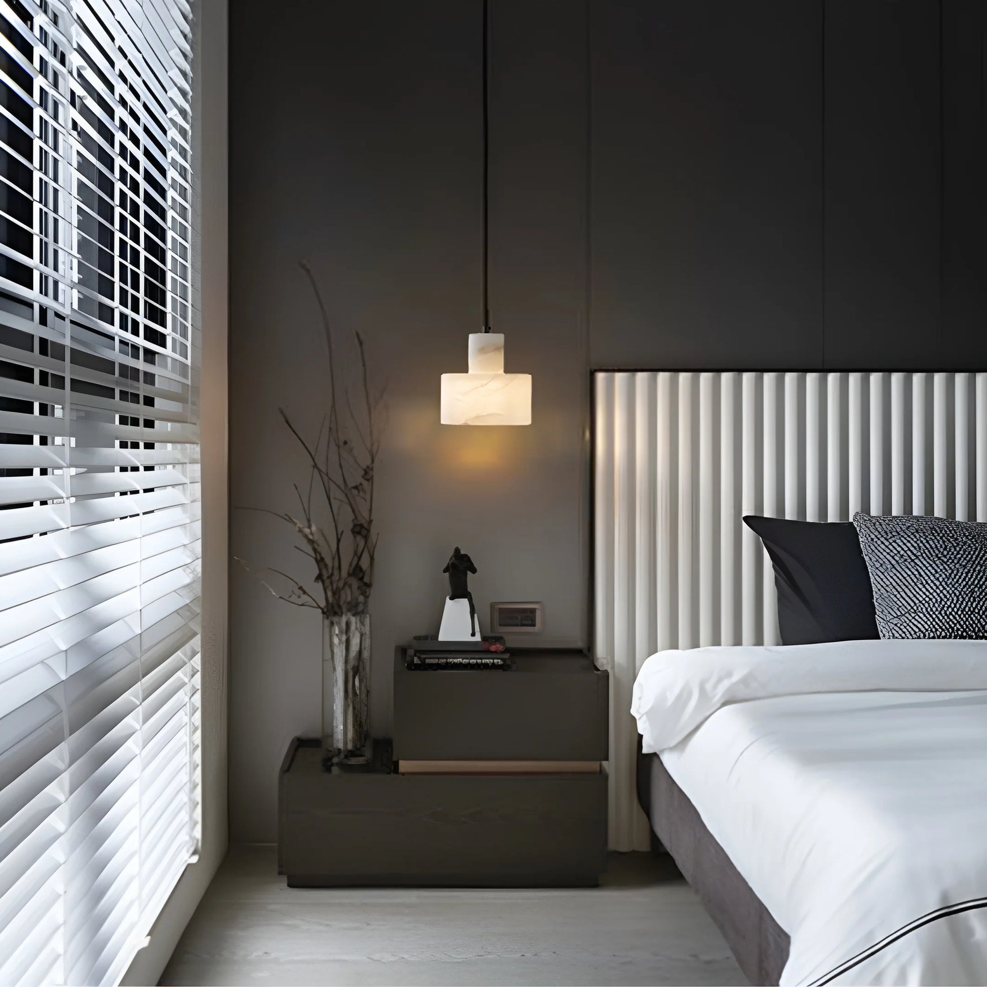 Cyls Alabaster Pendant Lamp - Nuvé