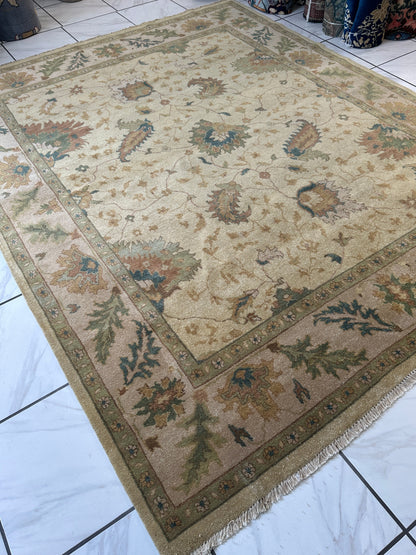 Hand-Knotted Oushak Soft Wool Rug 8 x 10 - Nuvé