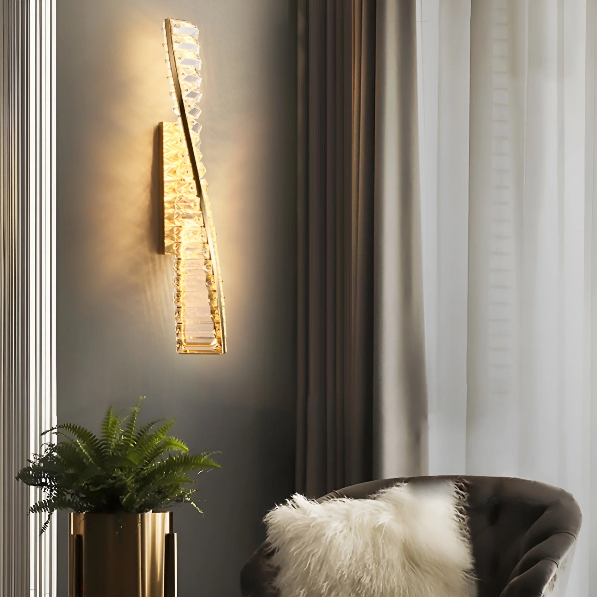 Dna Double Helix Crystal Wall Light - Nuvé